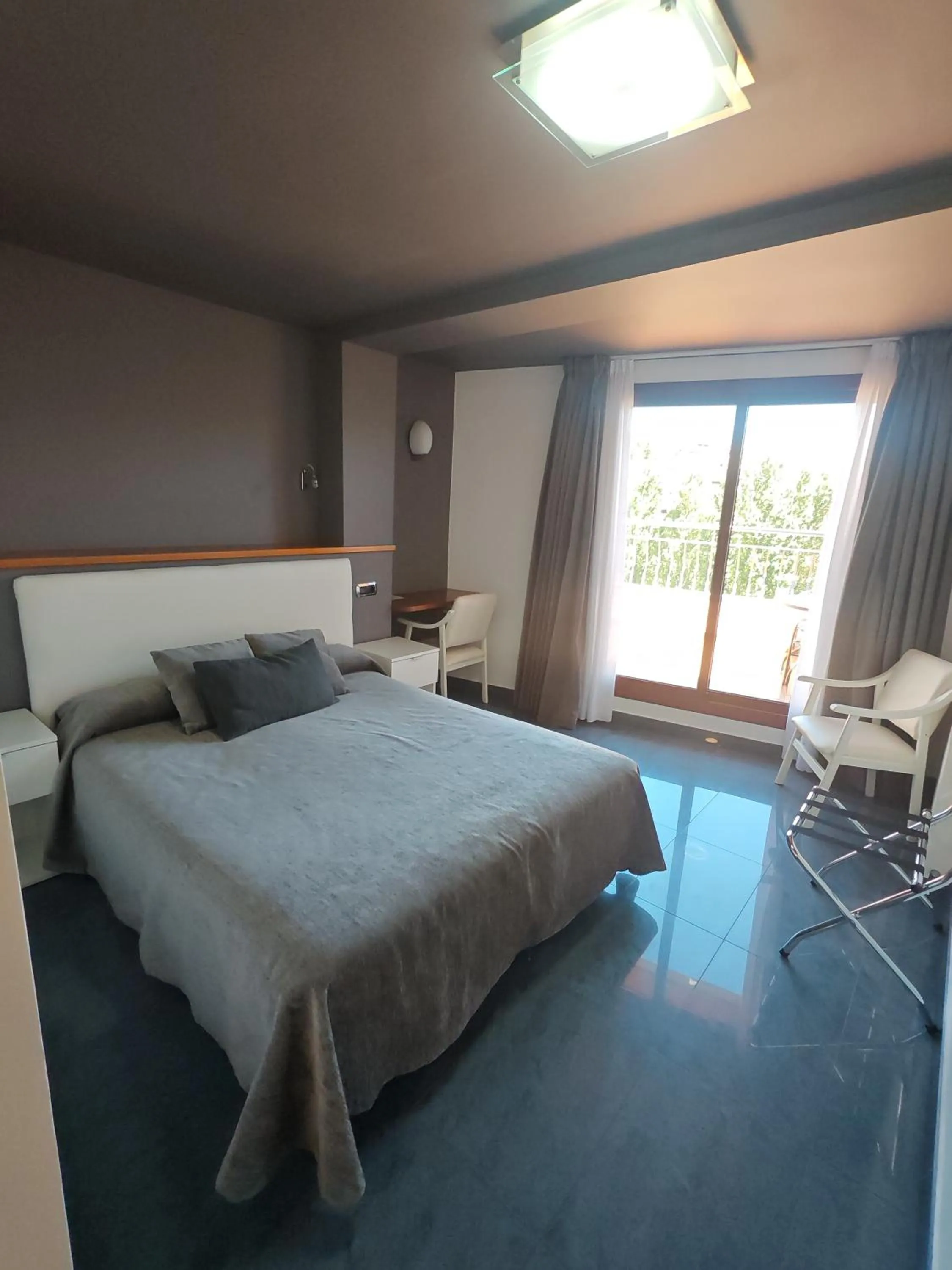 Bed in Hotel El Salt