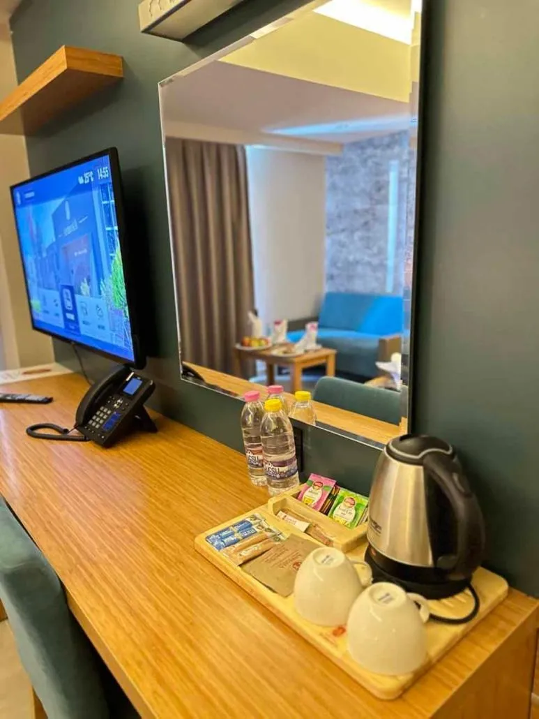 Coffee/tea facilities in Hotel Ambrosia