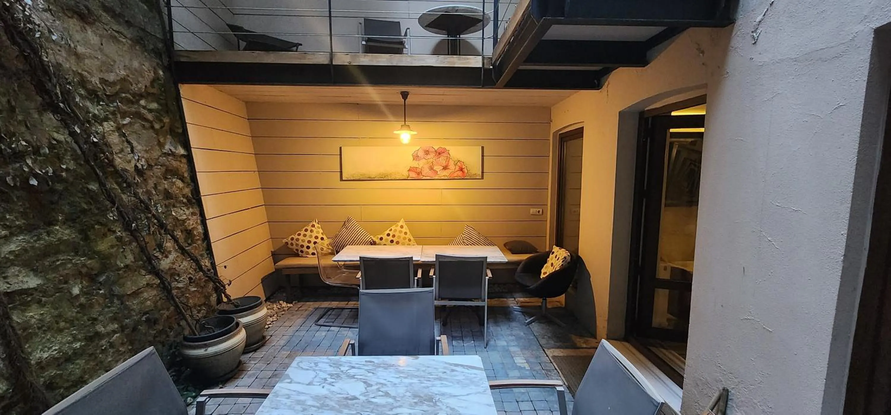 Garden in Taksim Galata Tower, Rooms Galata Historical Hotel