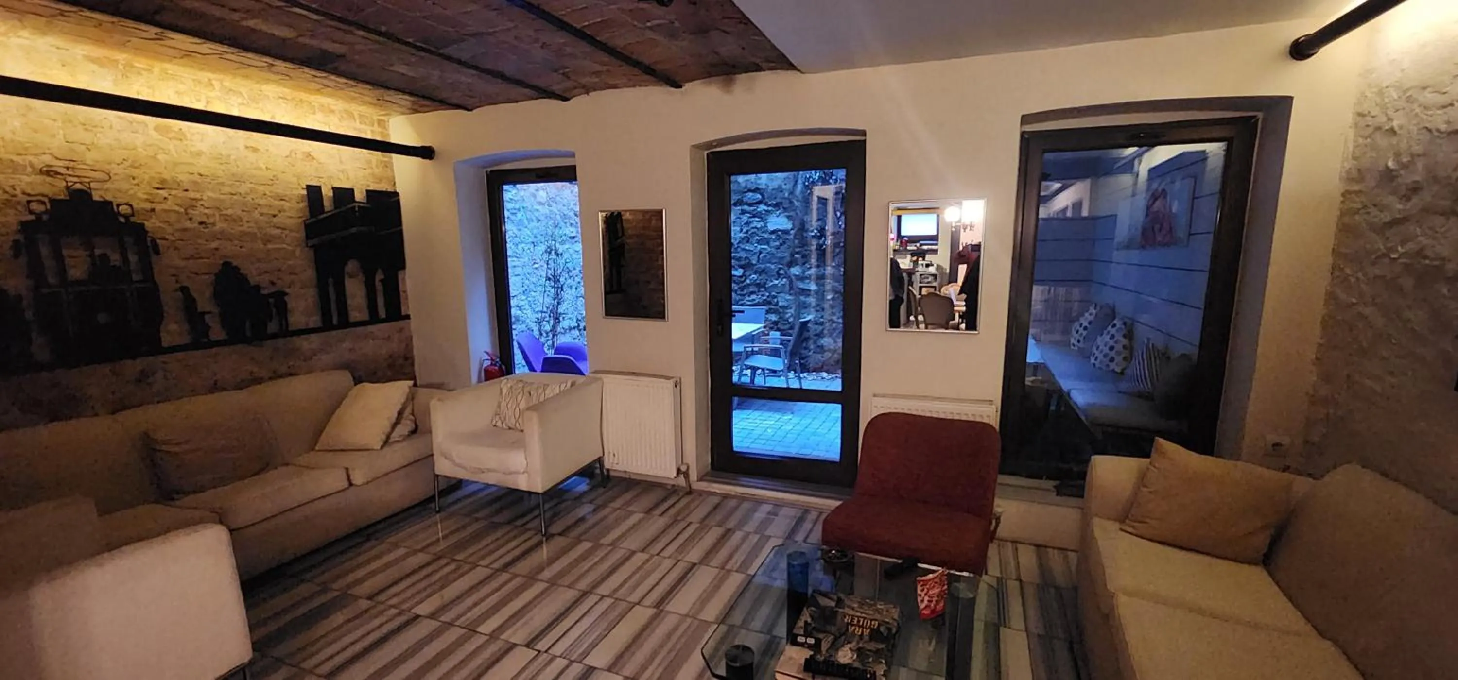 Communal lounge/ TV room in Taksim Galata Tower, Rooms Galata Historical Hotel