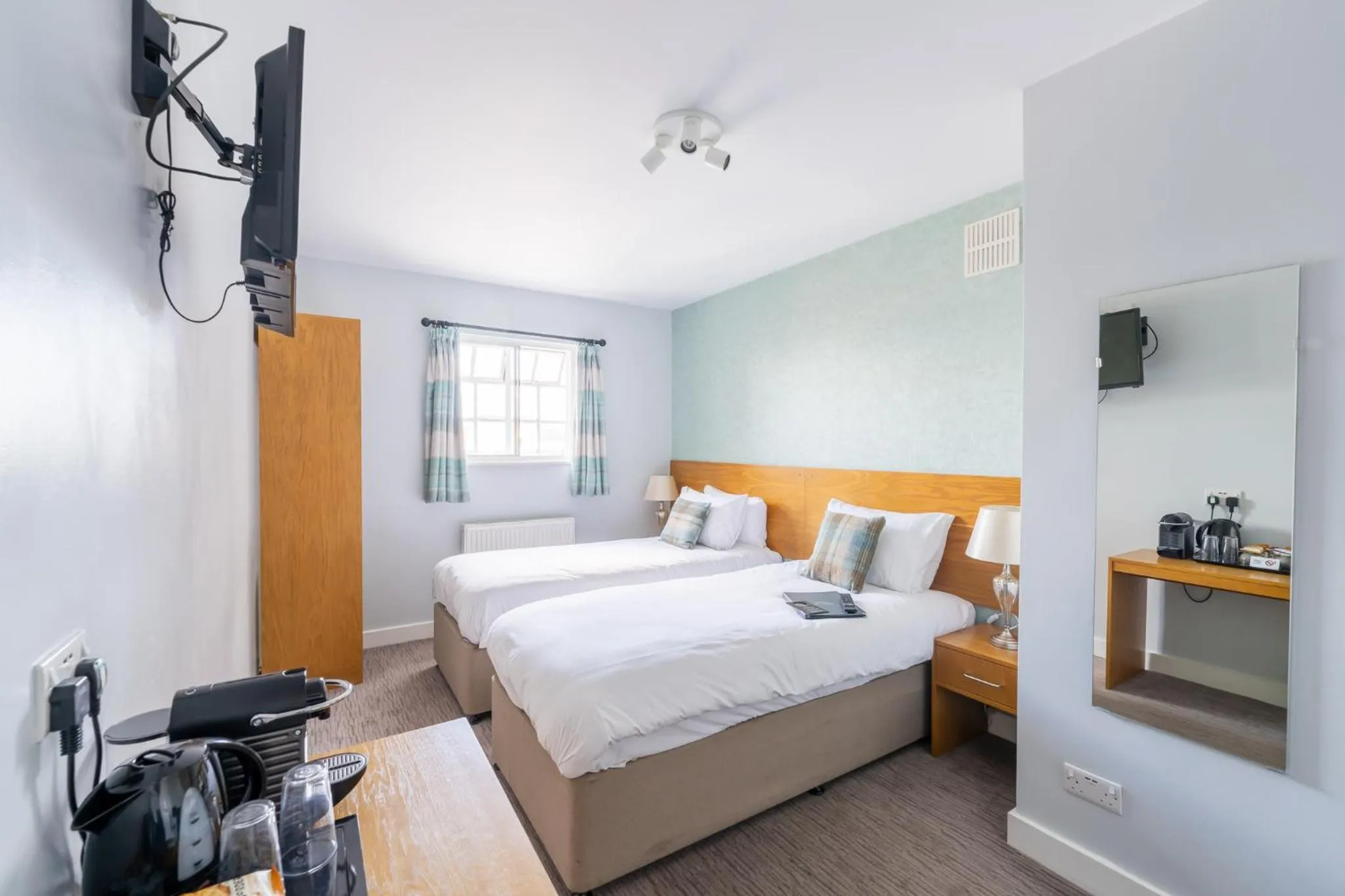 Bedroom in Queen Street Tap