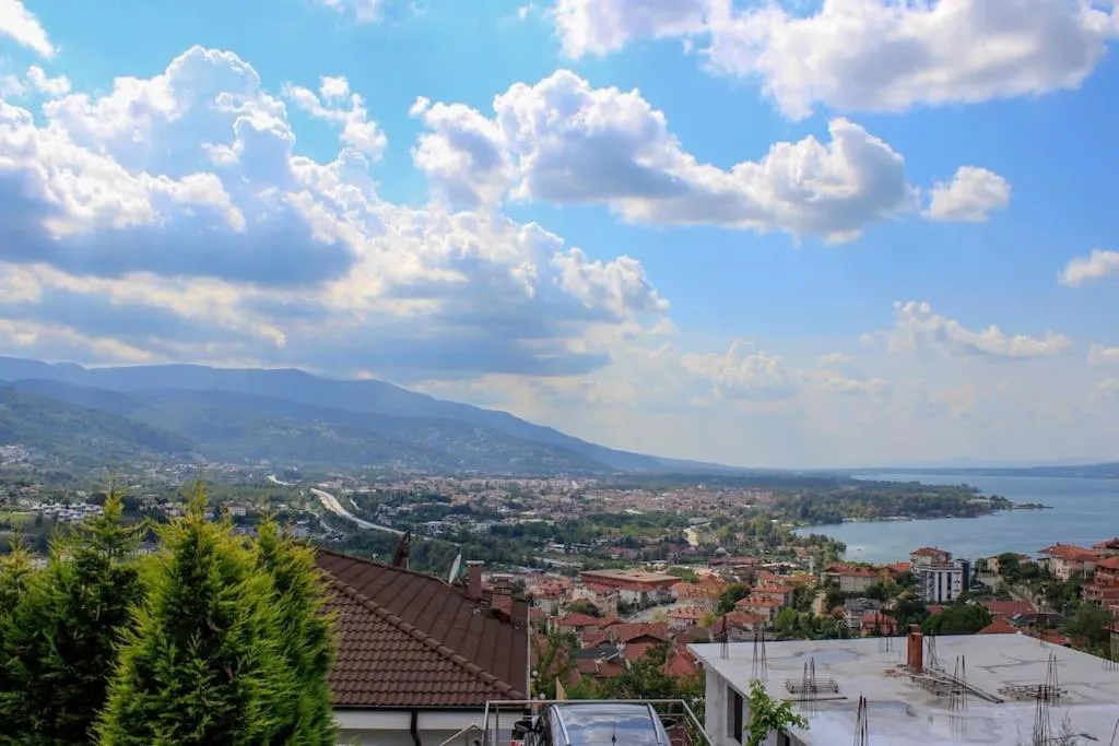 Mountain view in Sawsana Villalari