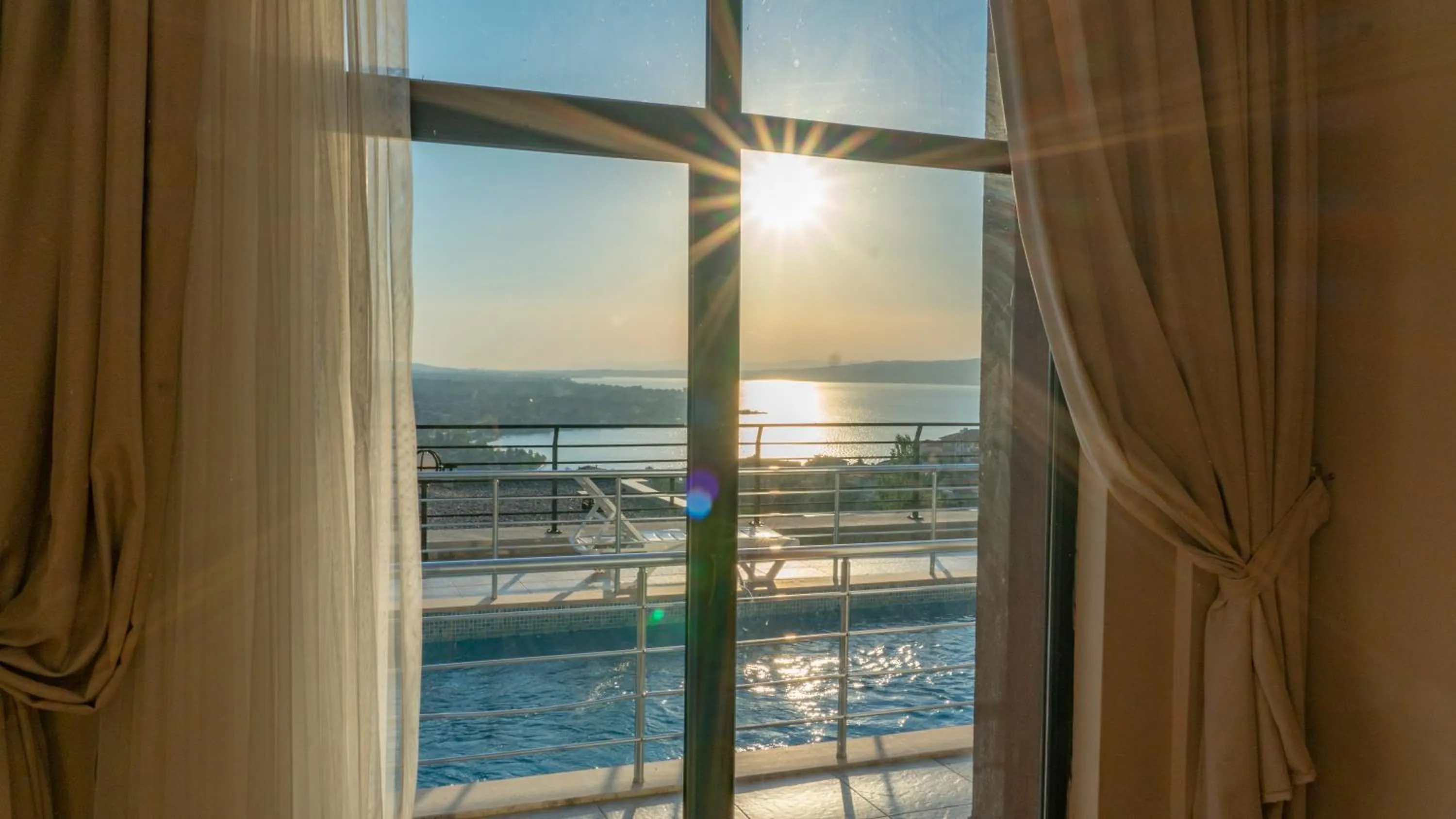 Mountain view in Sawsana Villalari