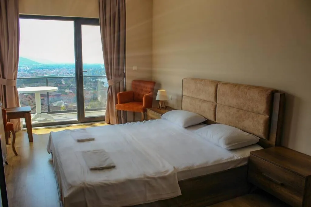 Photo of the whole room, Bed in Sawsana Villalari