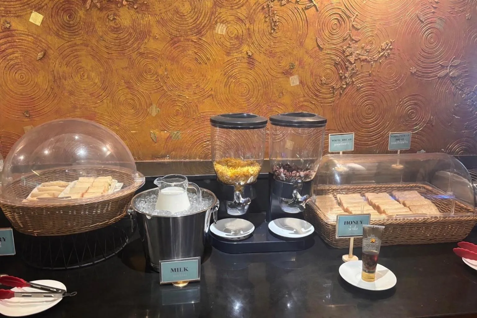 Woraburi Sukhumvit Hotel