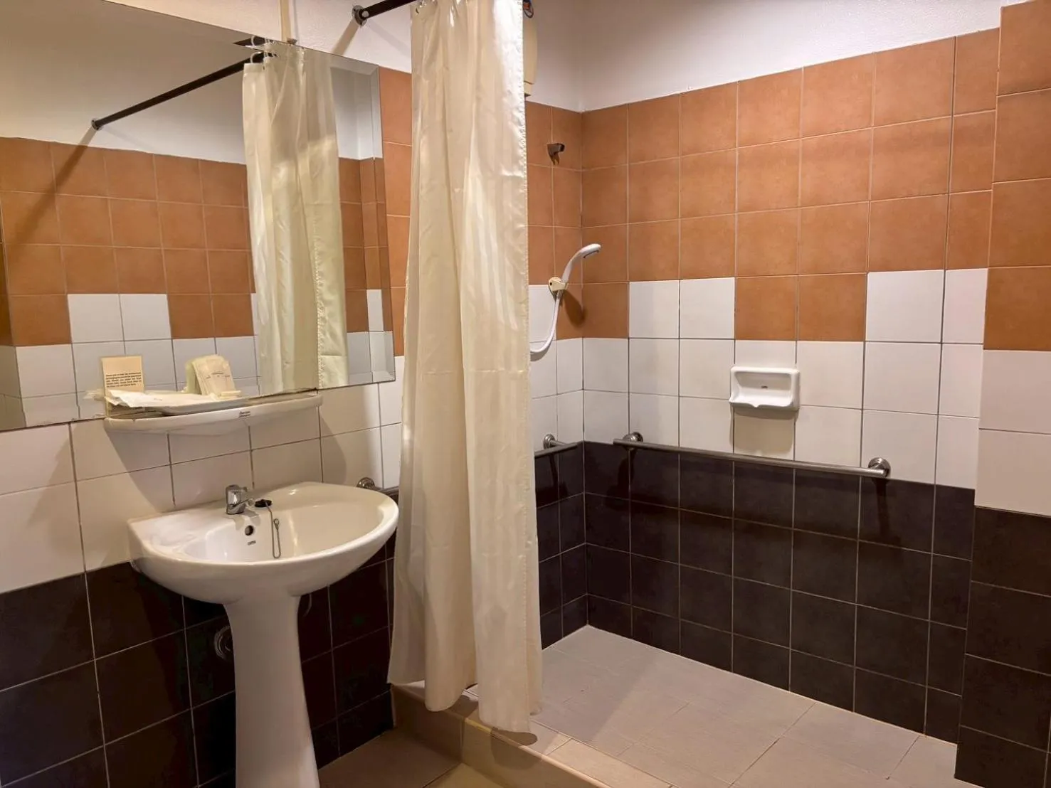 Woraburi Sukhumvit Hotel