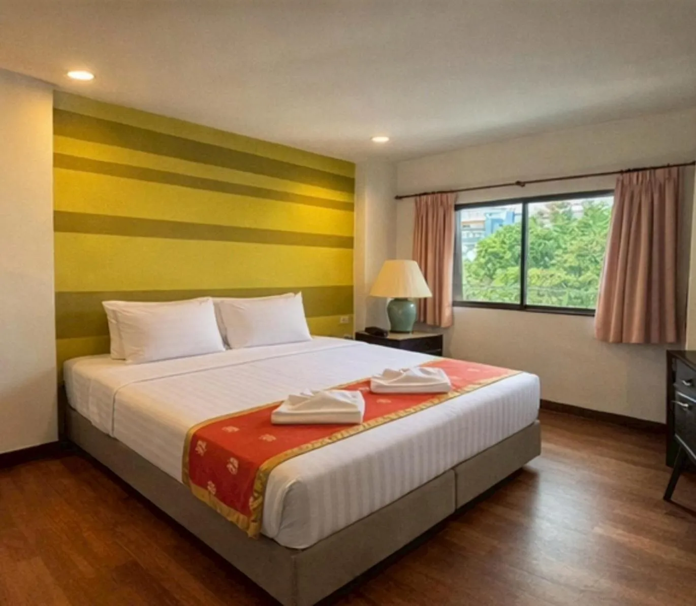 Bedroom, Bed in Woraburi Sukhumvit Hotel