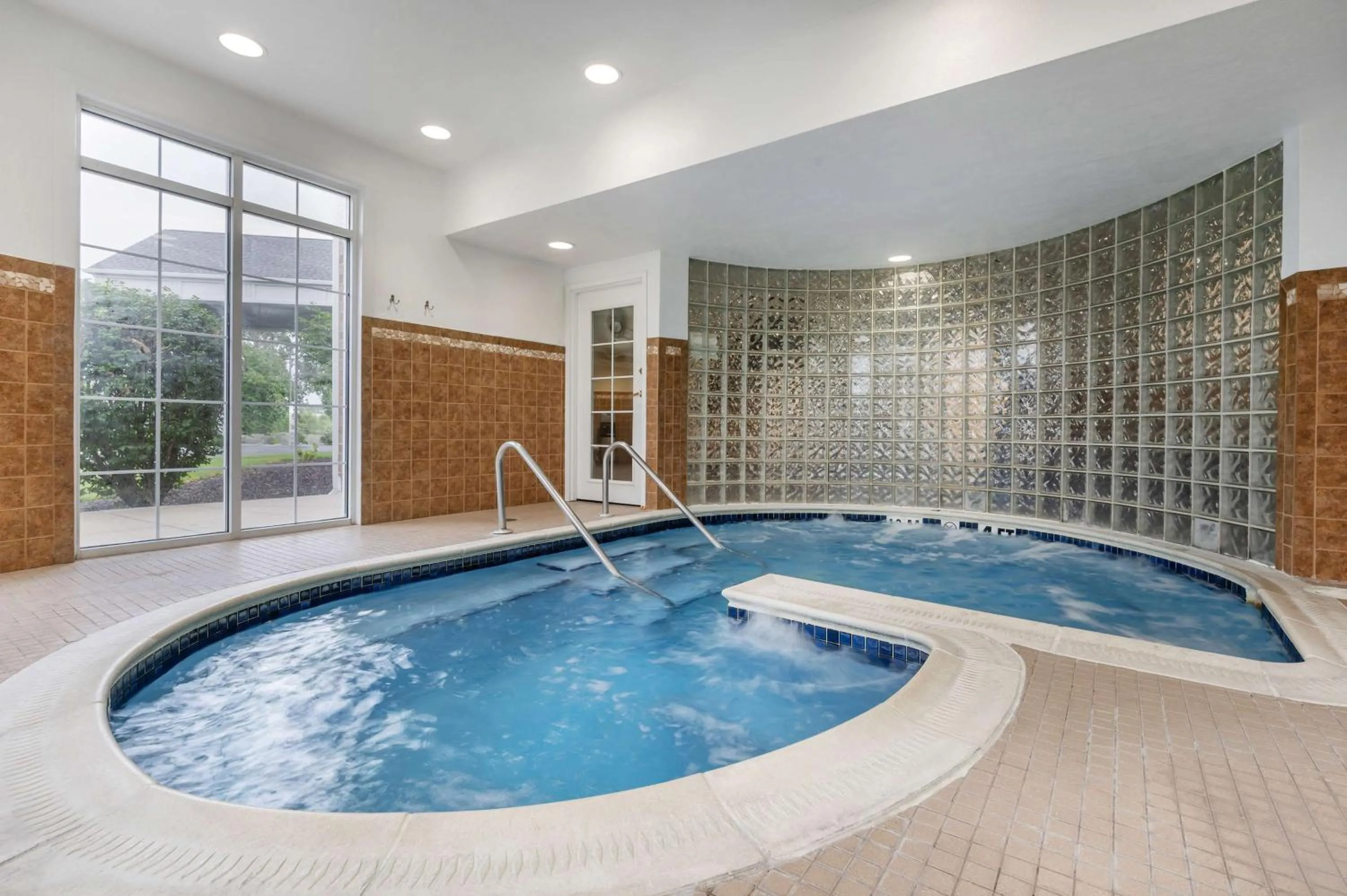 Sports in Hilton Vacation Club Varsity Club South Bend, IN