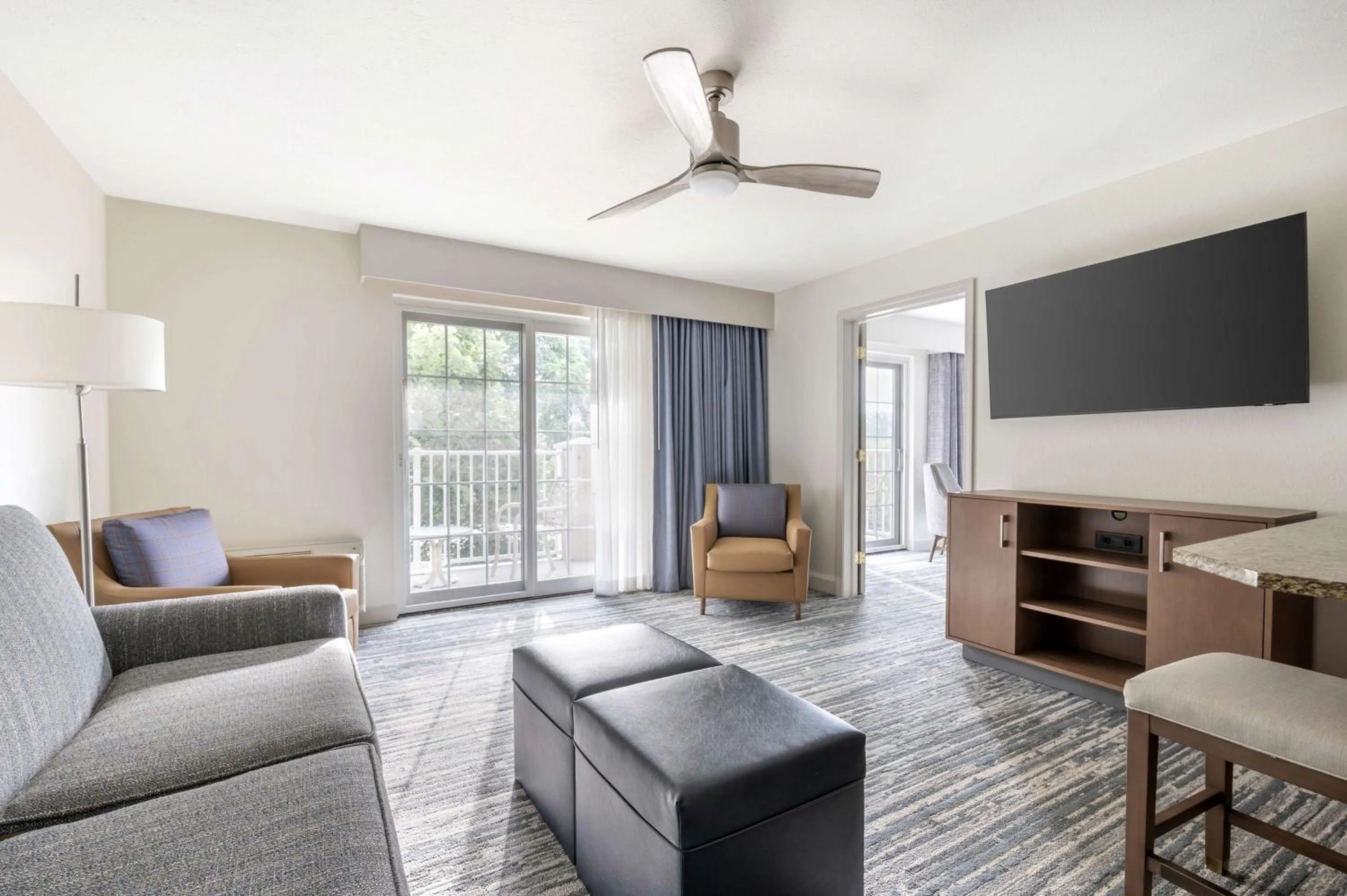 Living room in Hilton Vacation Club Varsity Club South Bend, IN