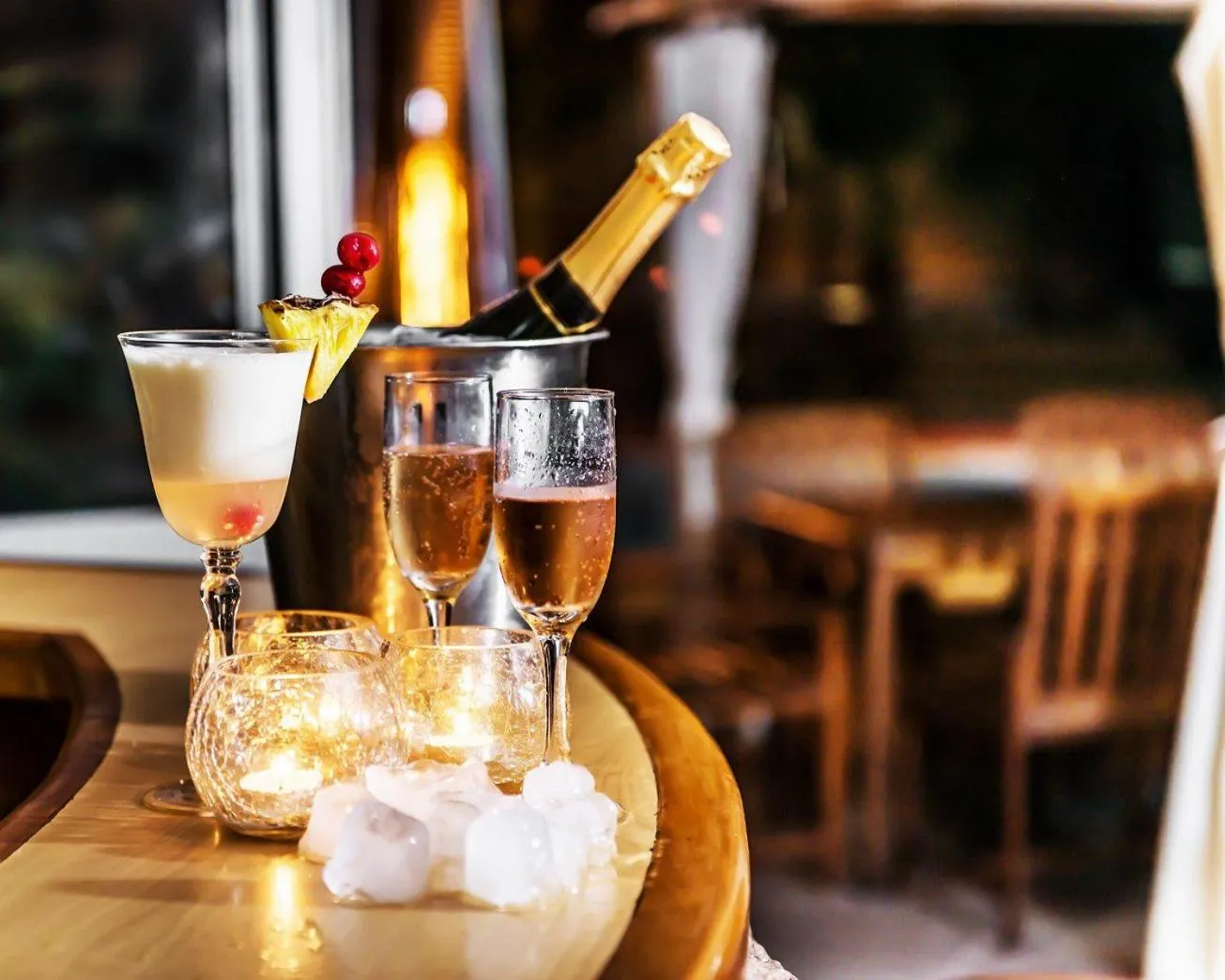 Alcoholic drinks in Hotel Serena Suite