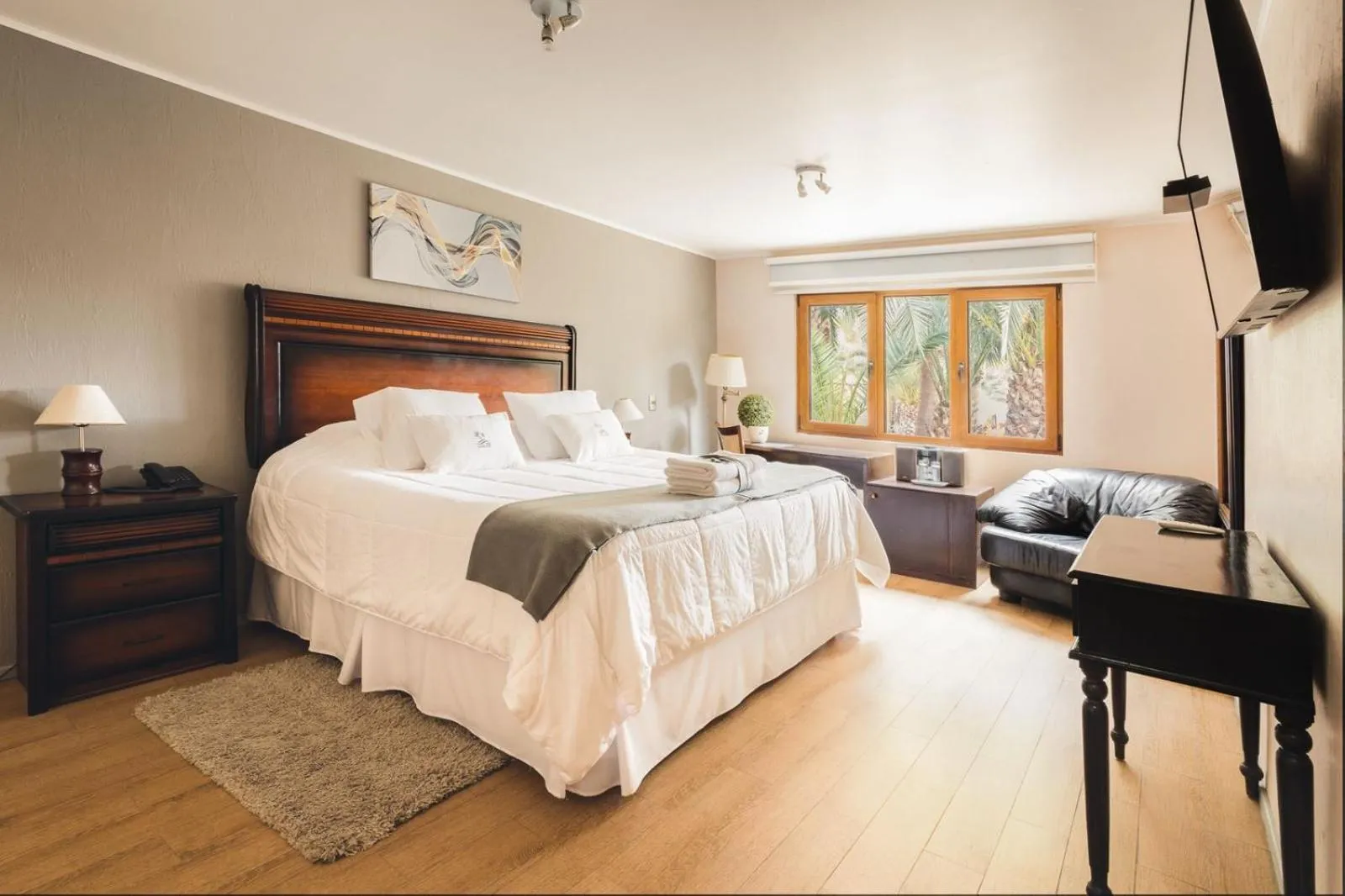 Bed in Hotel Serena Suite