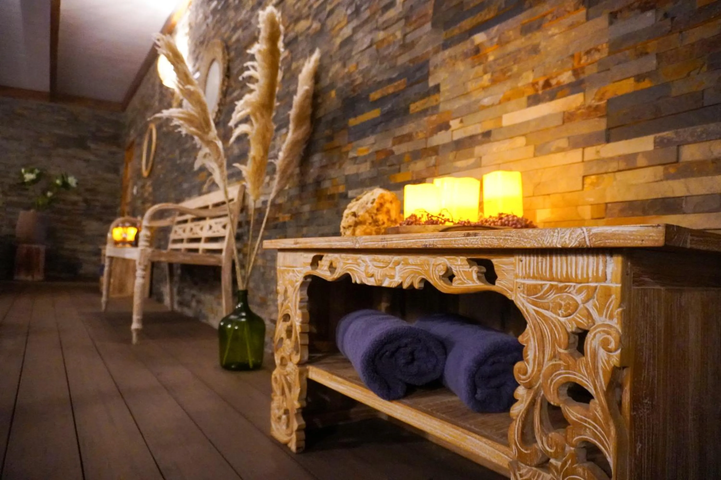 Hot Tub in Hotel Serena Suite