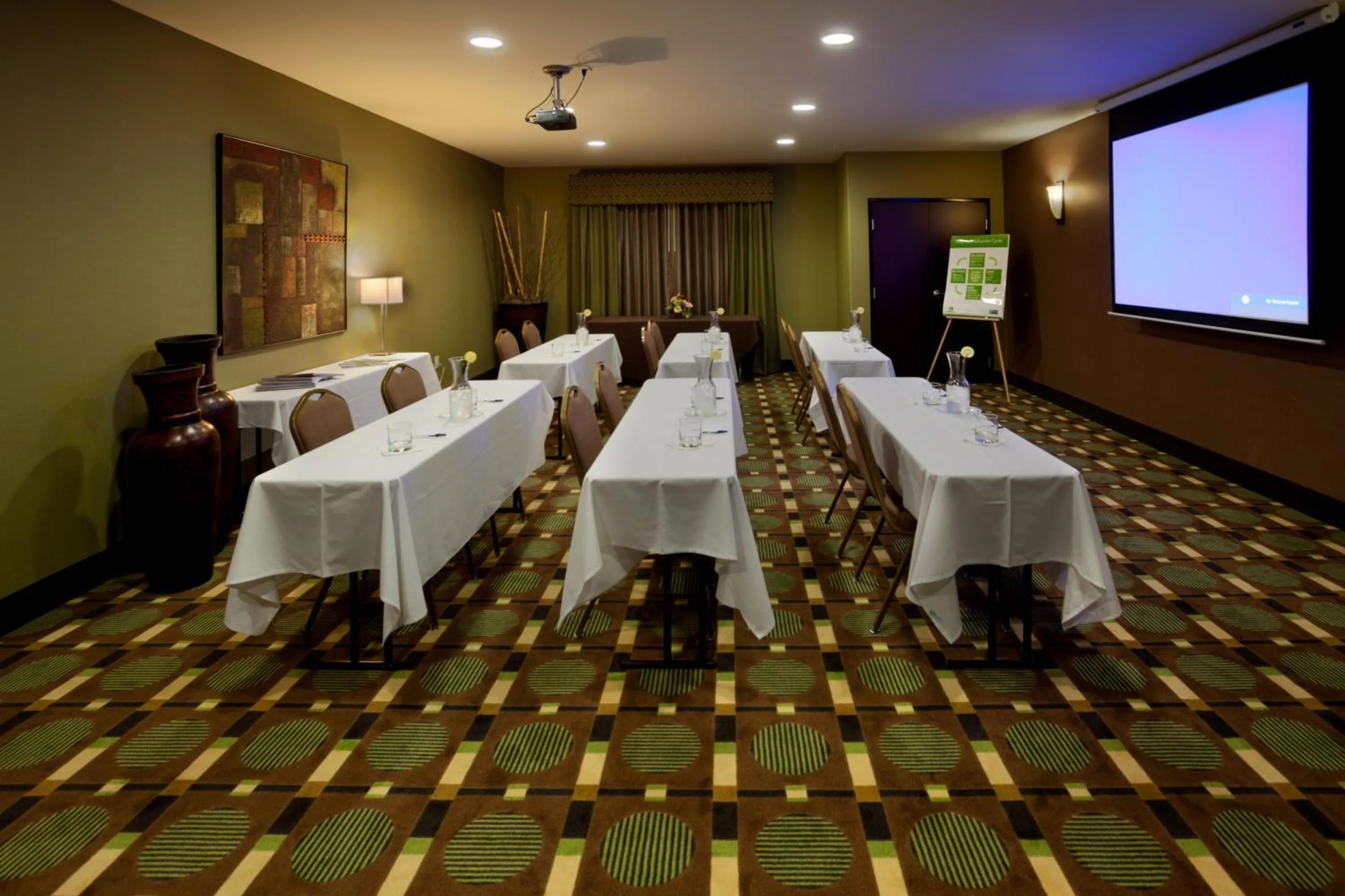 Meeting/conference room in Holiday Inn Express Marble Falls by IHG