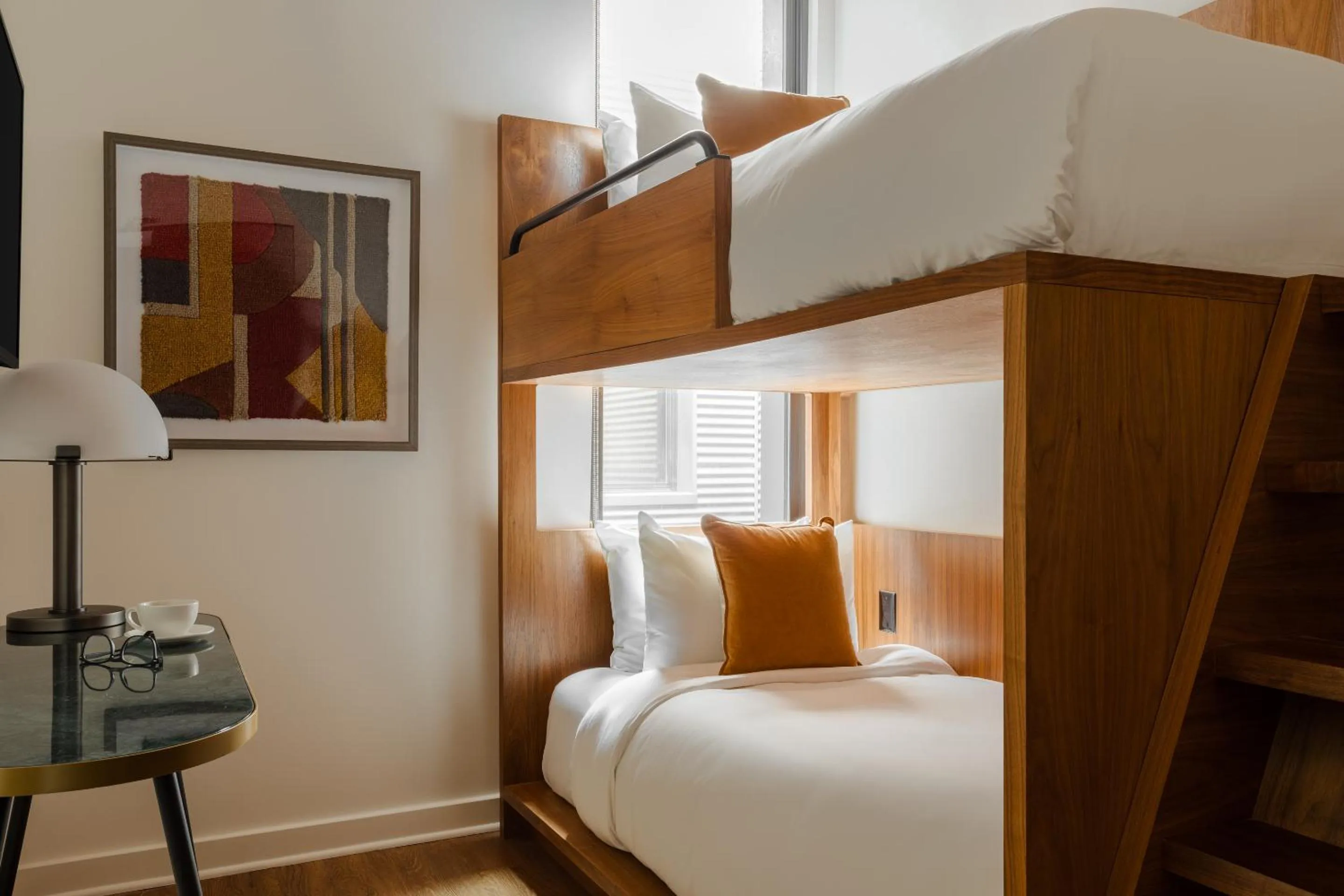 bunk bed, Bed in FOUND Hotel Chicago River North