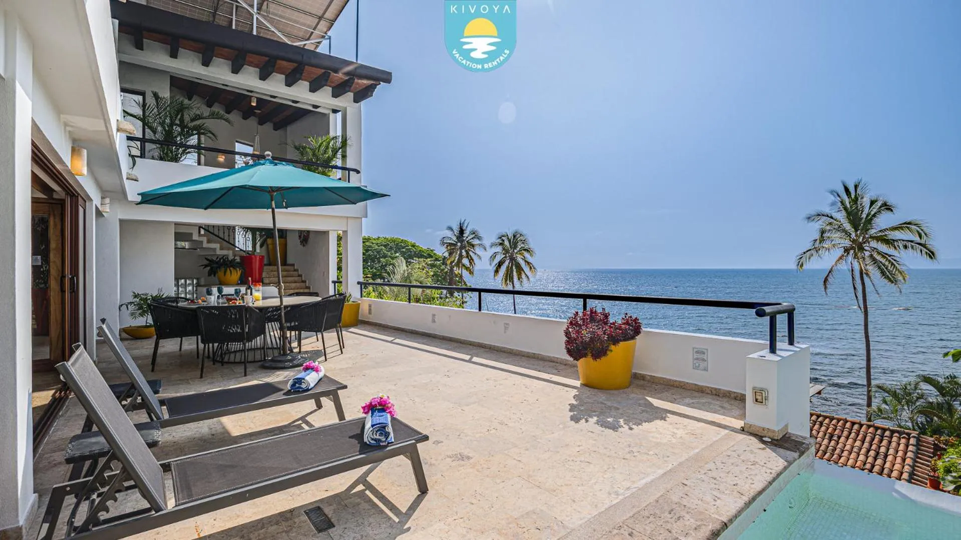 Balcony/Terrace in Casa Bahía Linda by Kivoya