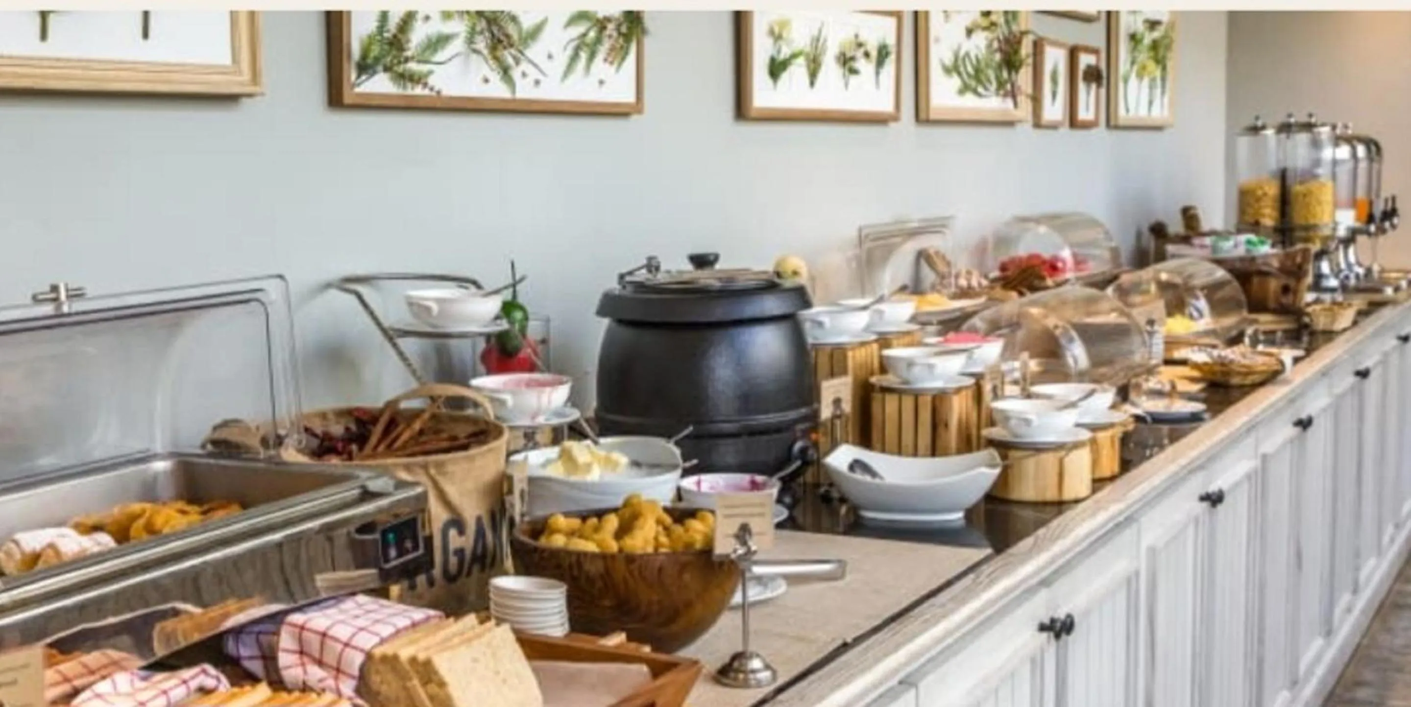 Breakfast in Fort Magruder Historic Williamsburg, Trademark by Wyndham