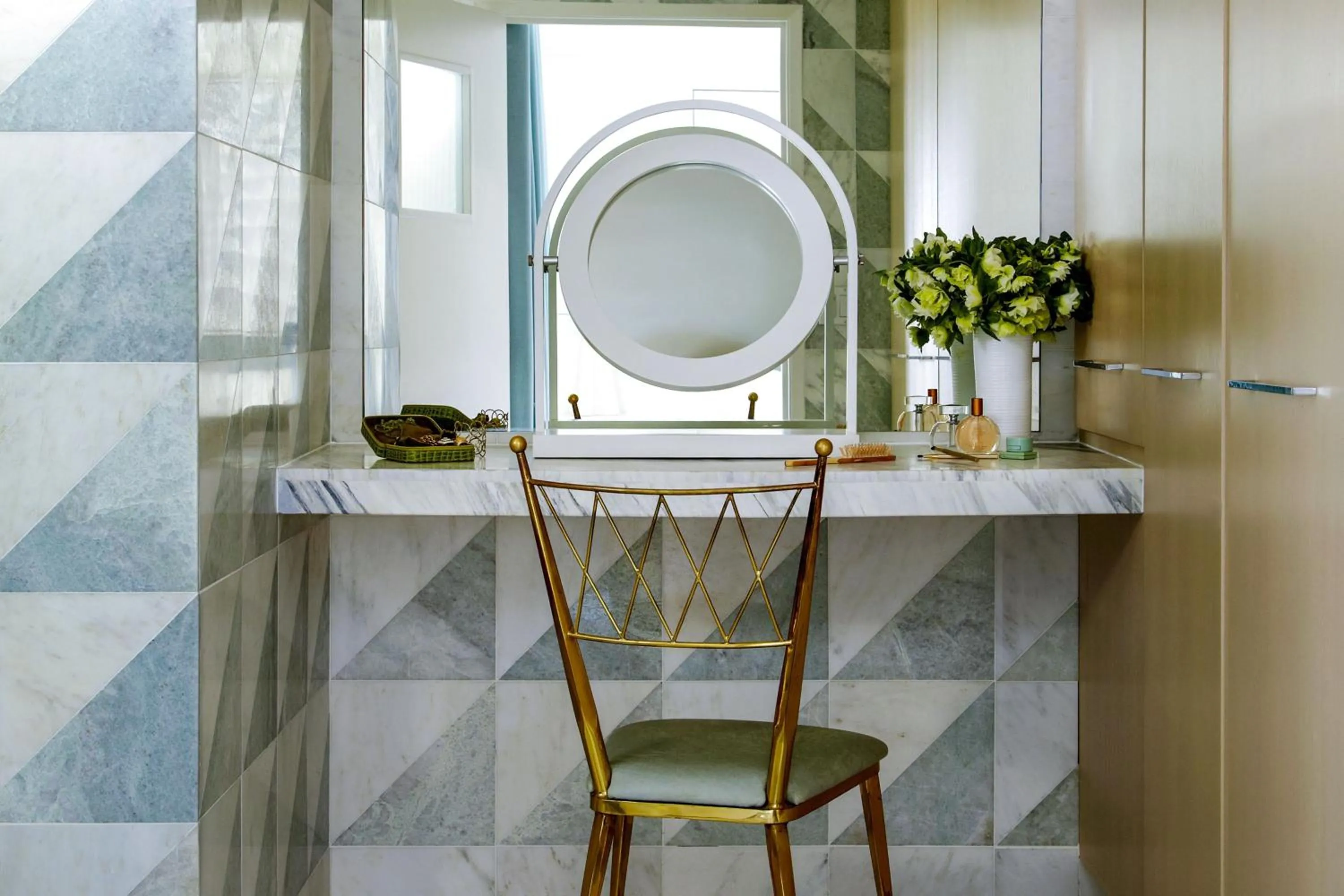 Photo of the whole room in Avalon Hotel Beverly Hills, a Member of Design Hotels