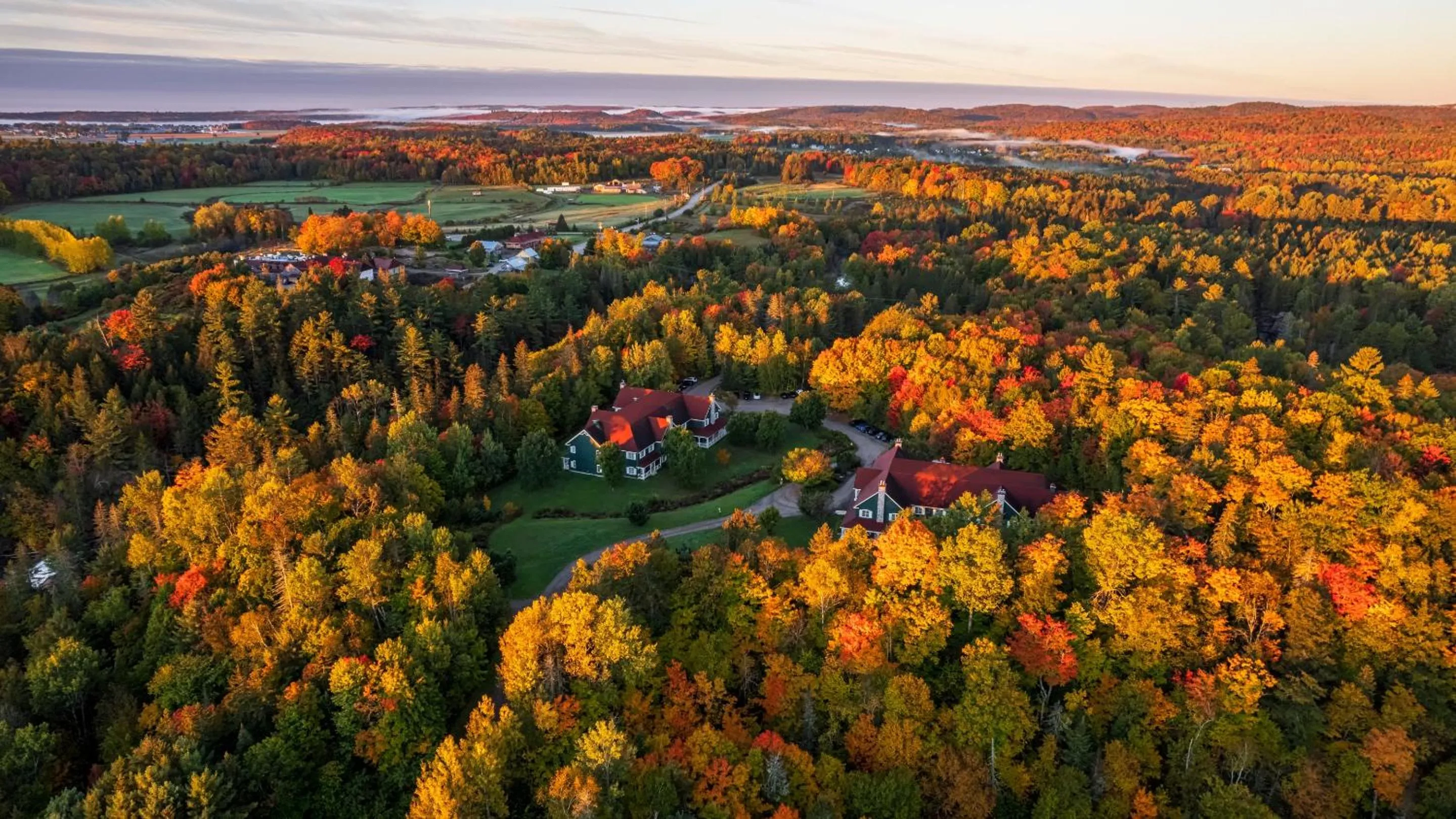 Property building in Le Baluchon Éco-villégiature