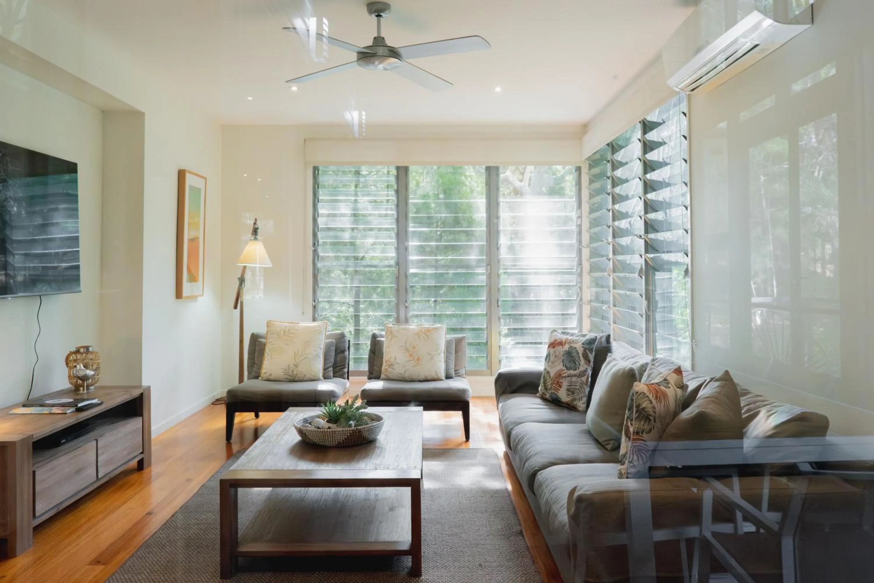 Living room in Beach Road Holiday Homes