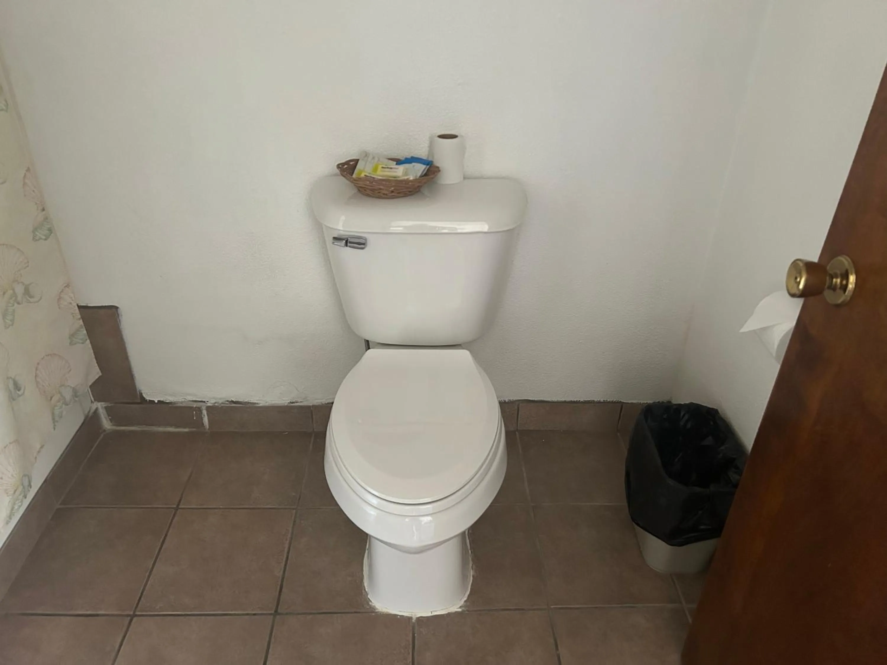 Bathroom in Oregon Trail Motel By Townhouse Ontario OR