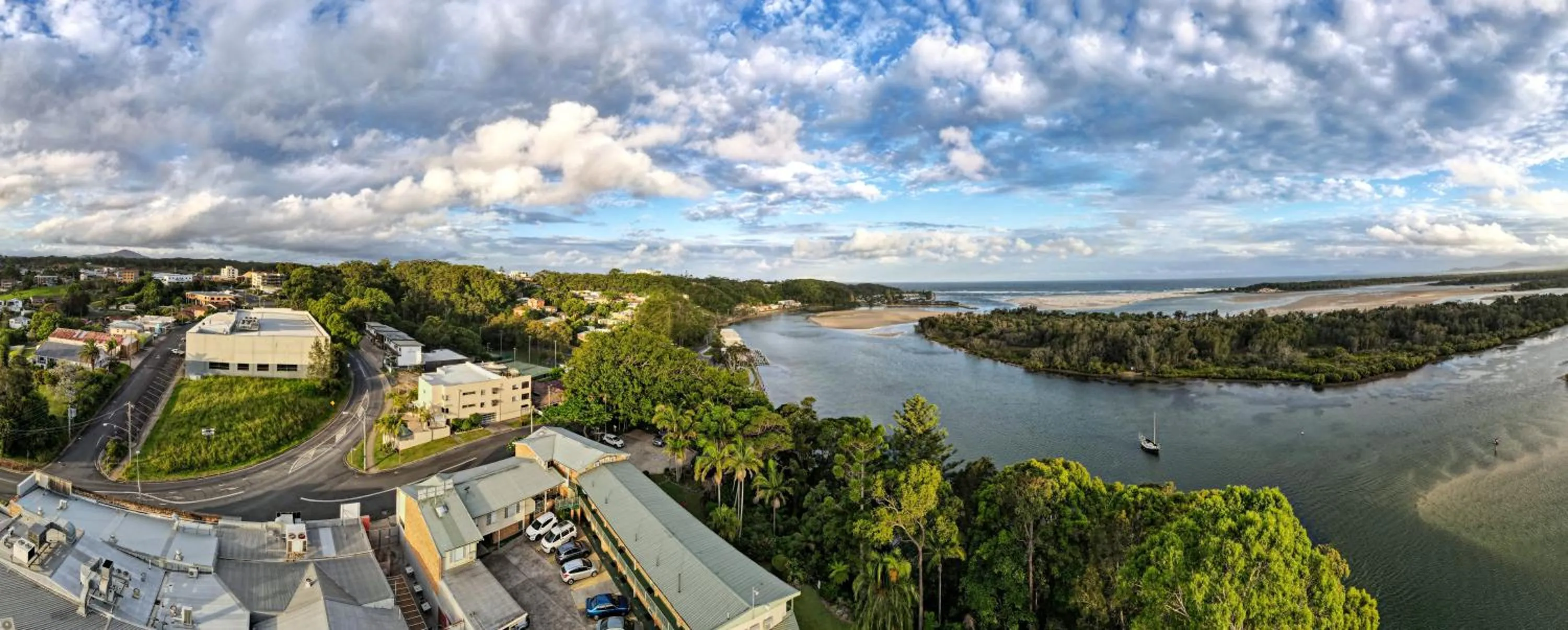 Property building in Motel Miramar