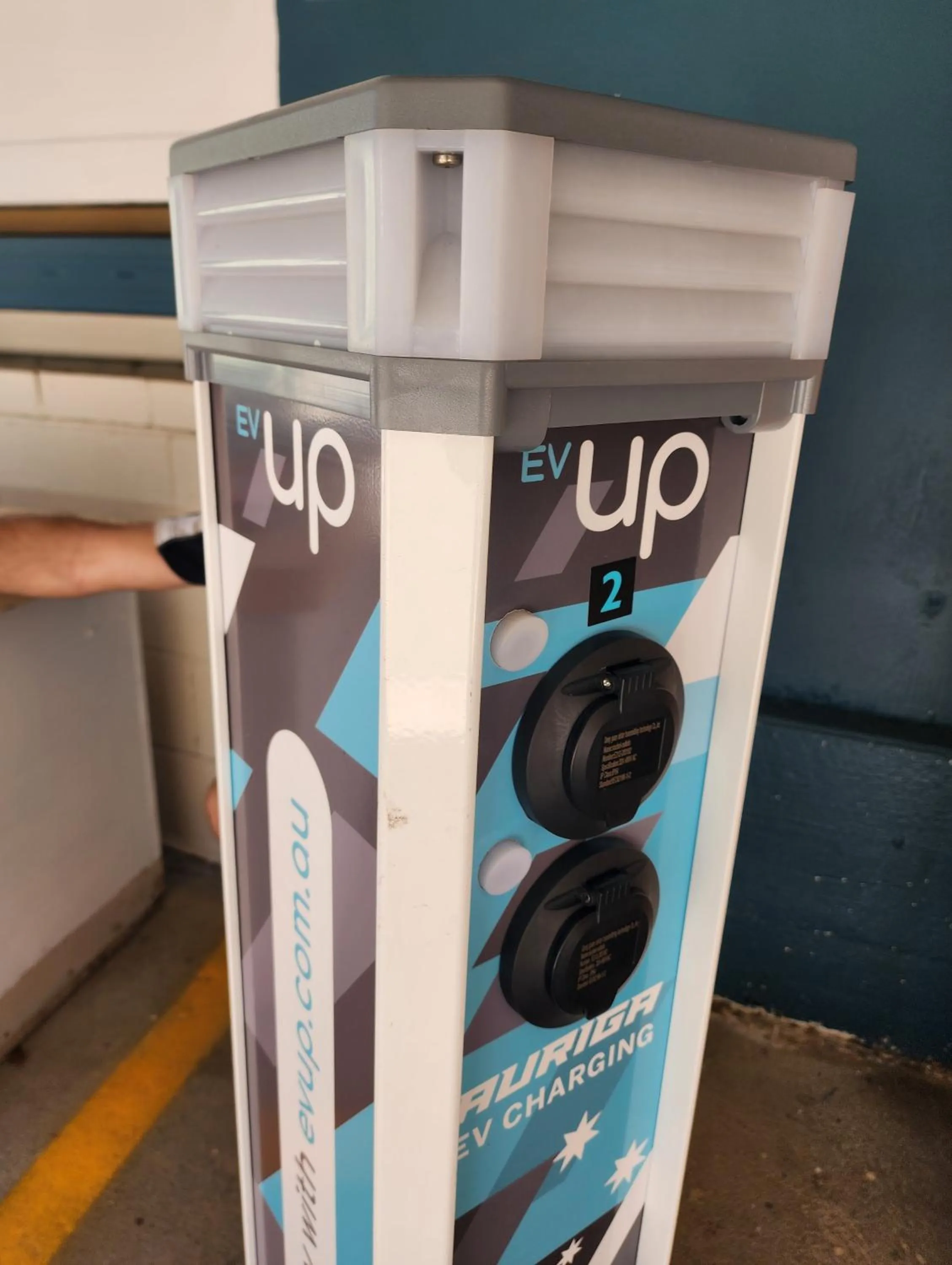 Parking in Motel Miramar