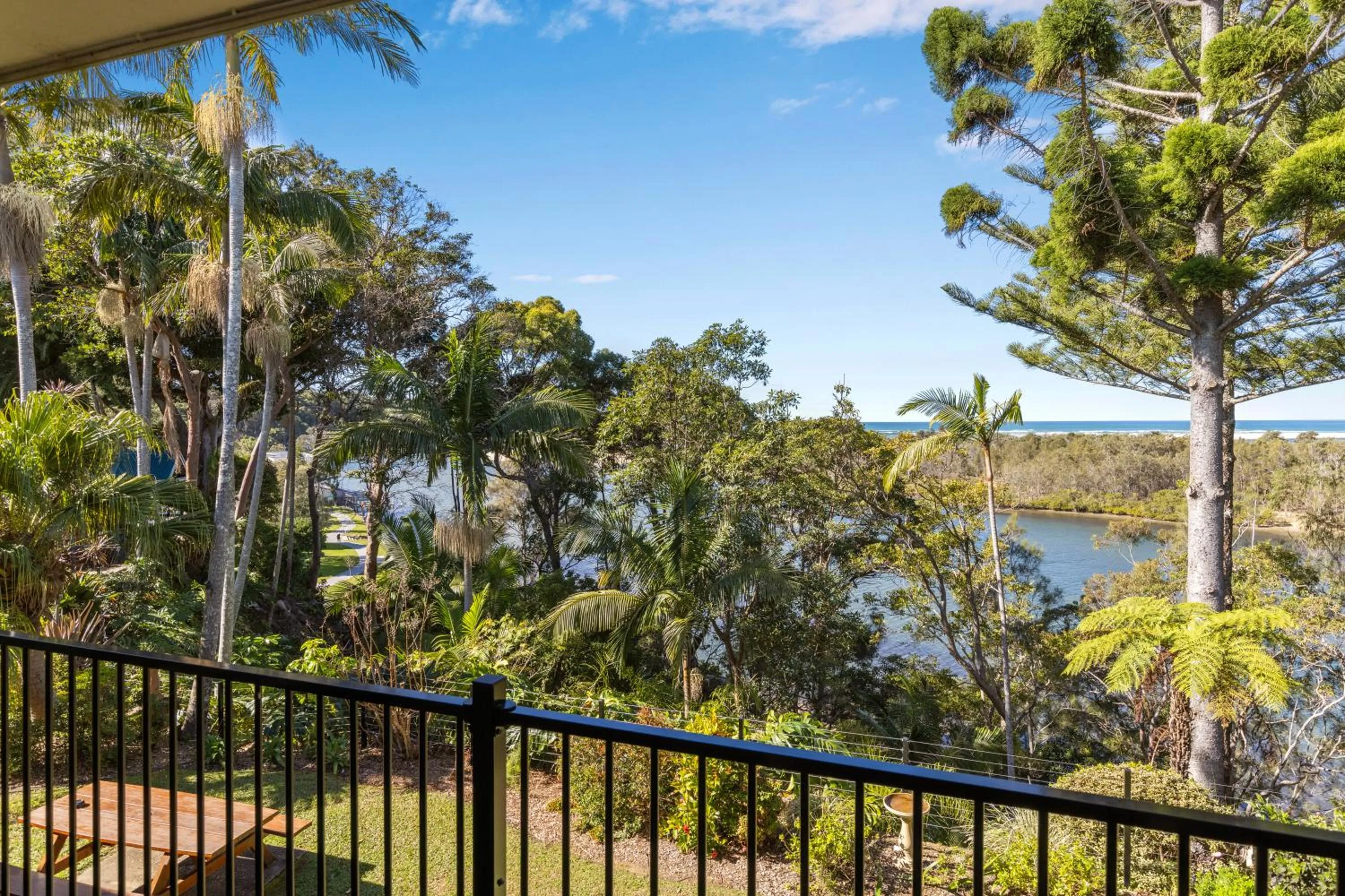 River view in Motel Miramar