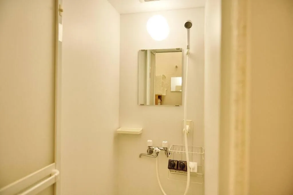 Shower in SMALL TOWN HOTEL Hakodate