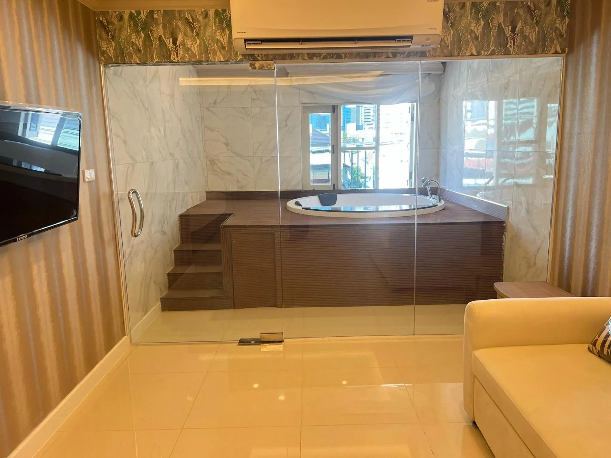 Bathroom in V20 Boutique Jacuzzi Hotel