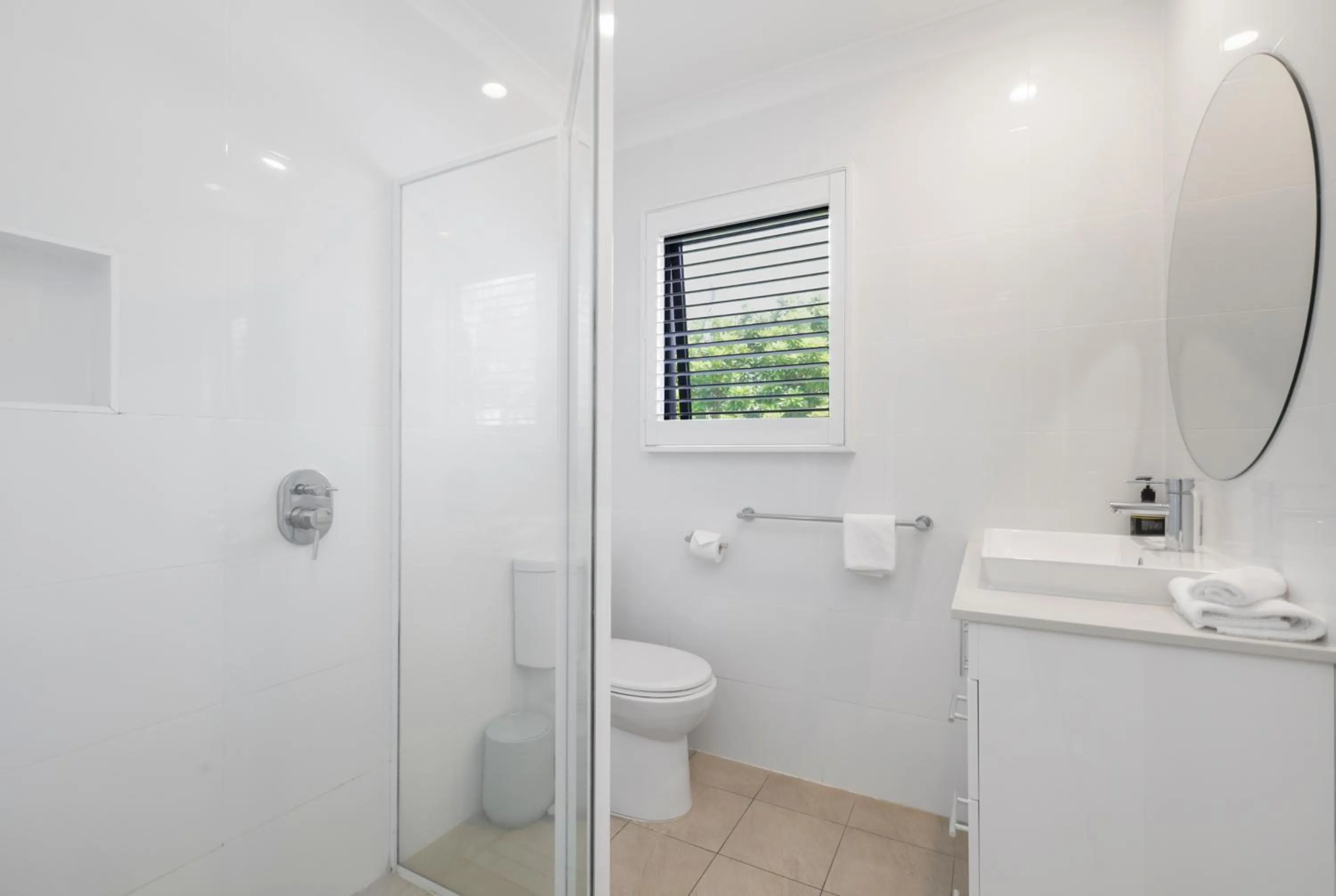 Bathroom in Gosamara Apartments