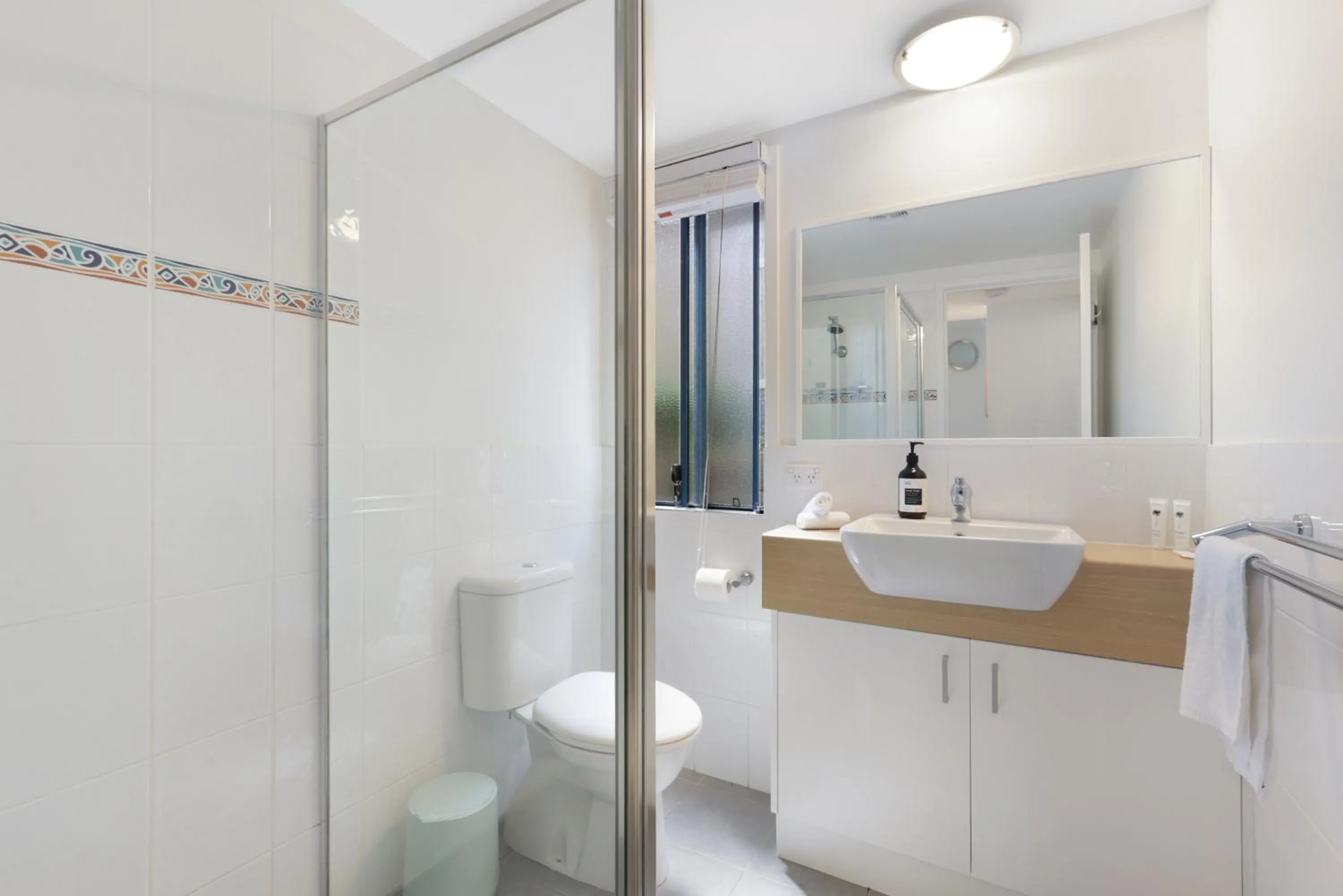 Bathroom in Gosamara Apartments