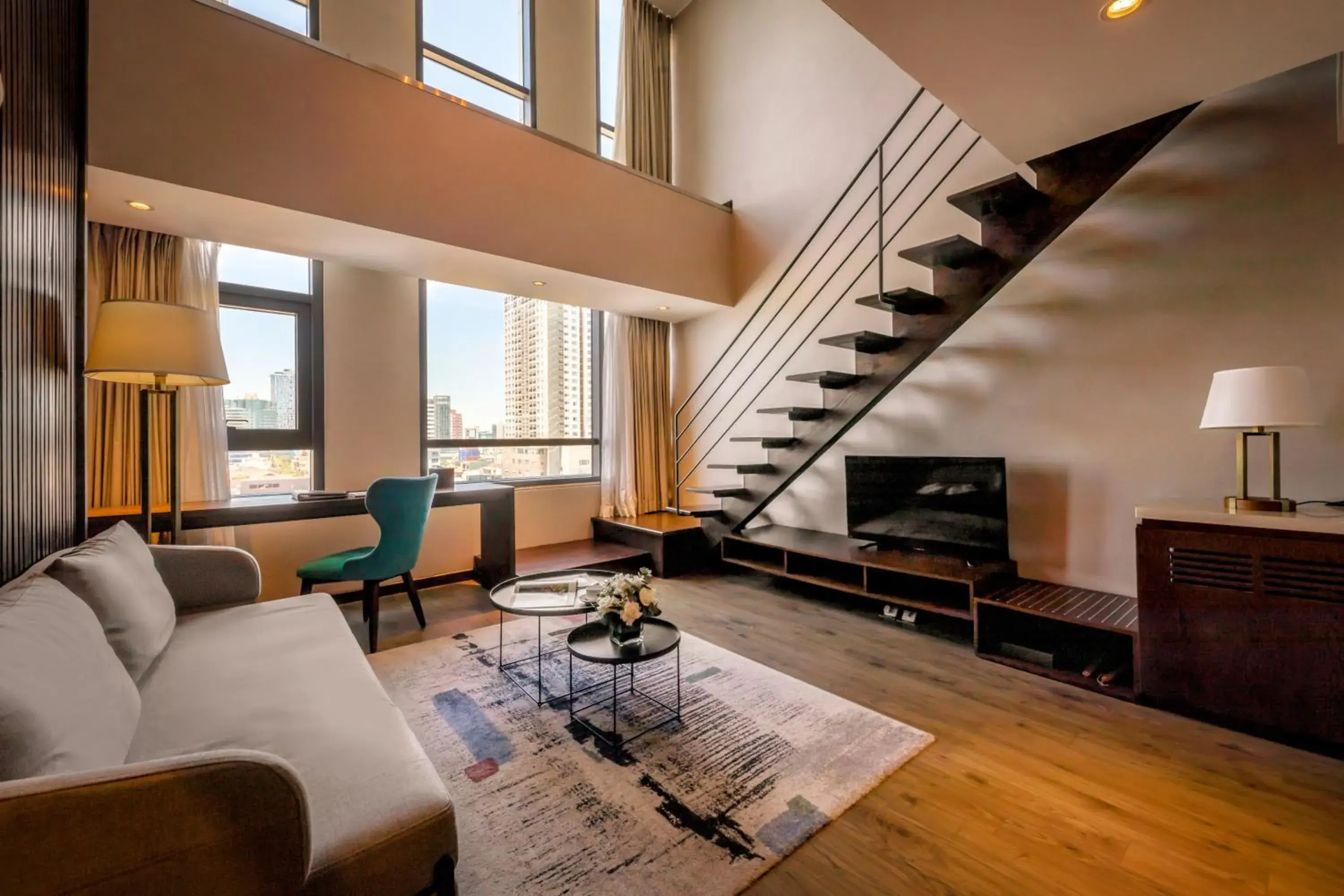 Loft without Bathtub in New Orient Hotel Da Nang Loft without Bathtub in New Orient Hotel Da Nang