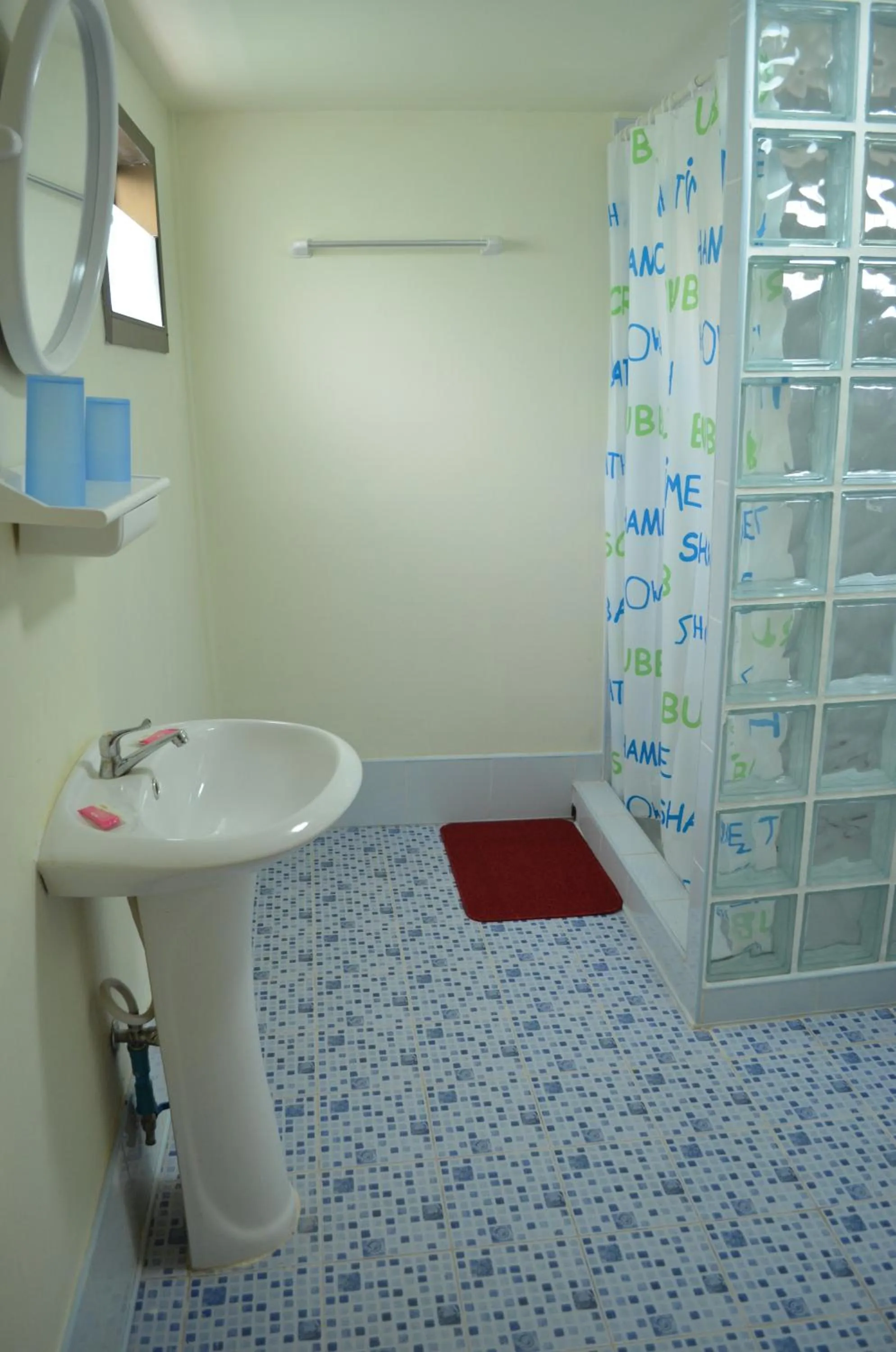 Home Stay Stc Bed And Breakfast