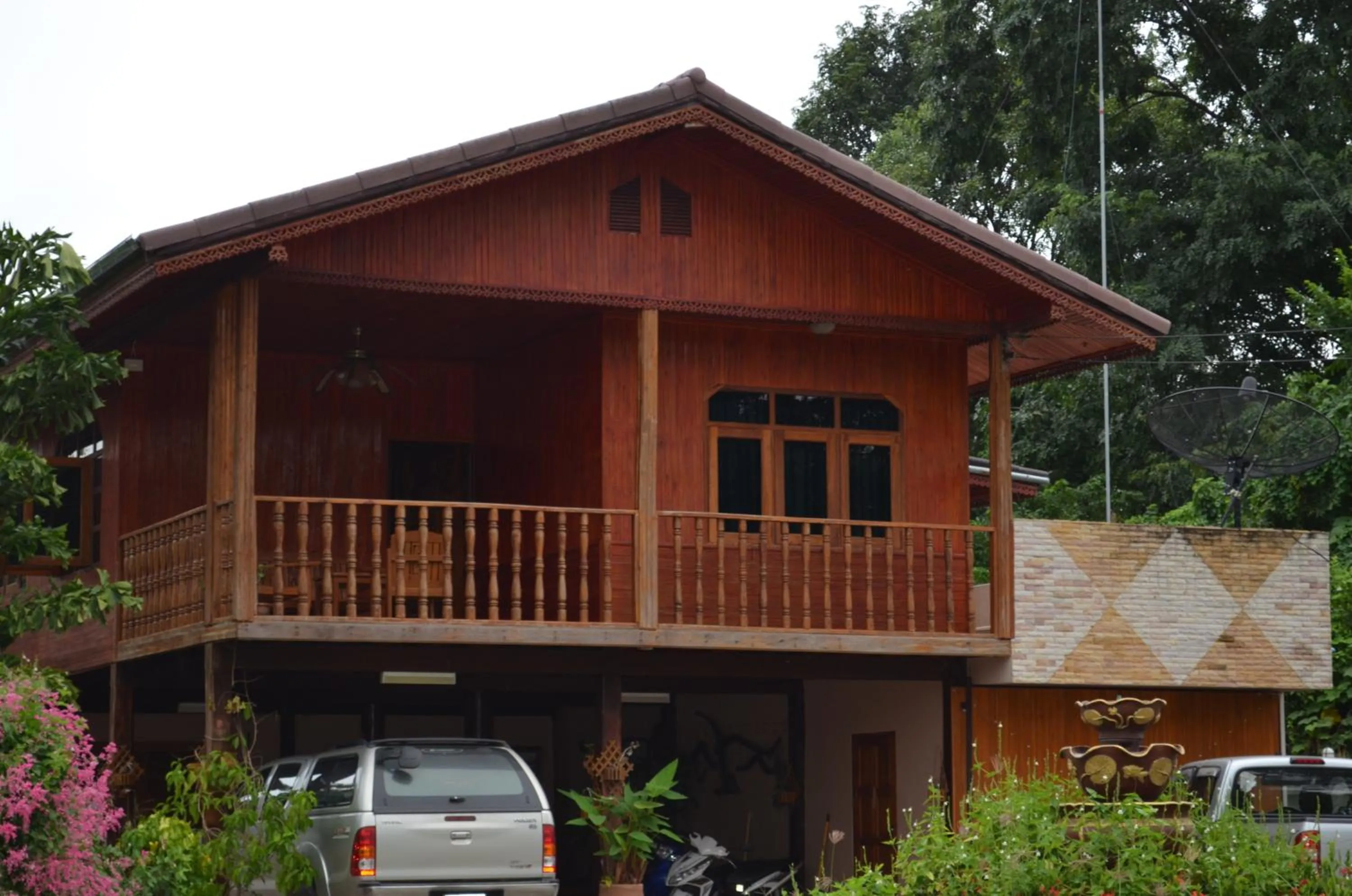 Home Stay Stc Bed And Breakfast