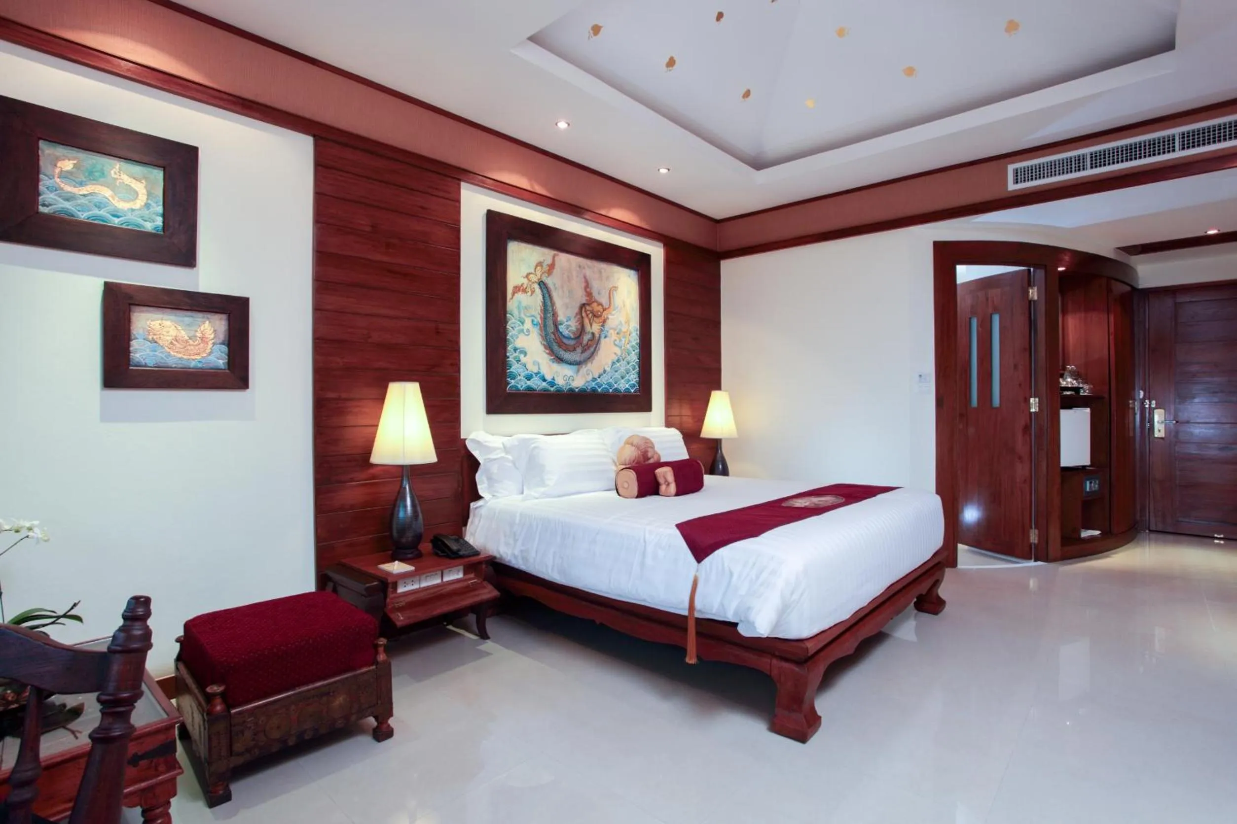 Bed in Kodchasri Thani Hotel Chiangmai