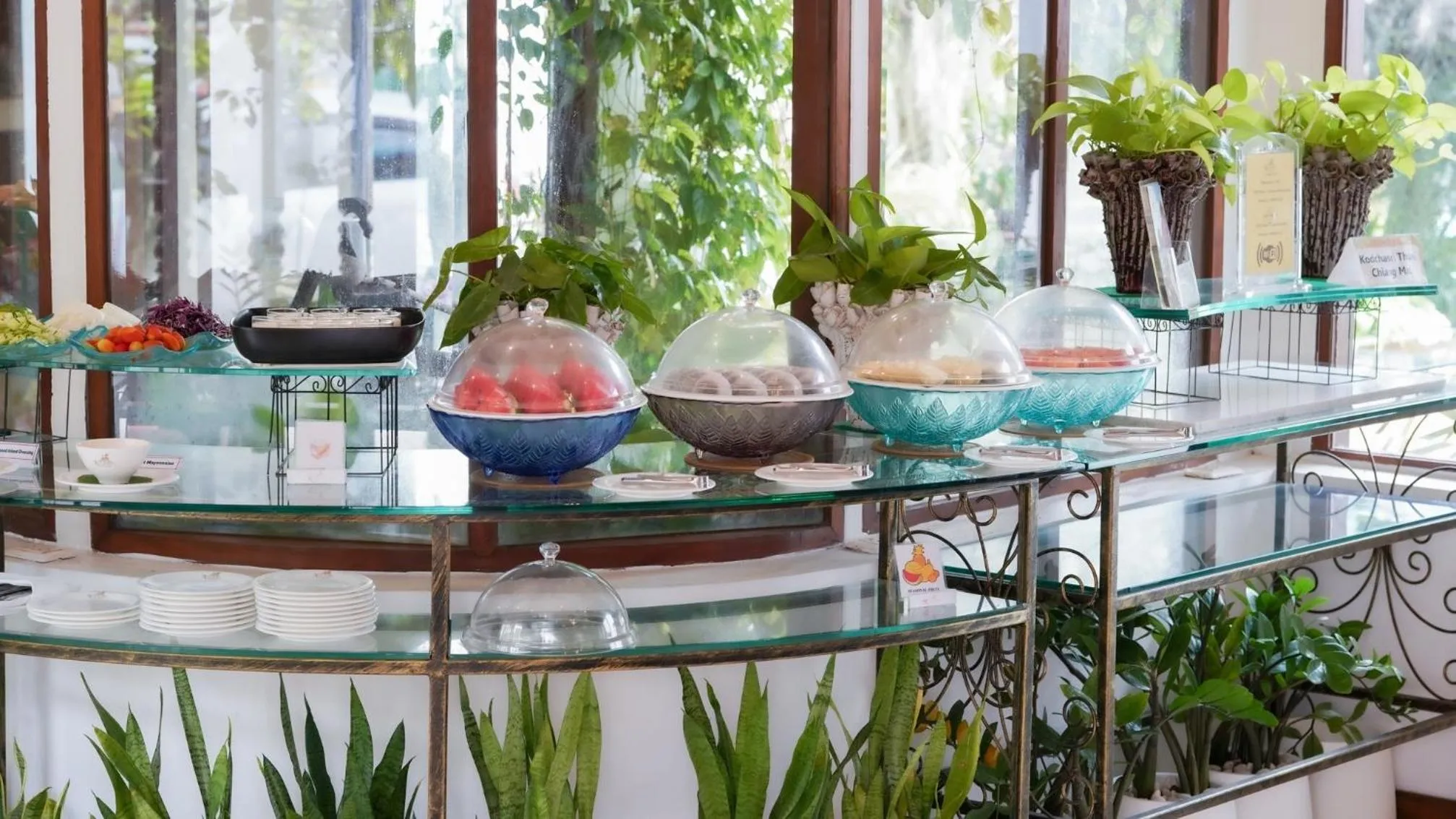 Restaurant/places to eat in Kodchasri Thani Hotel Chiangmai