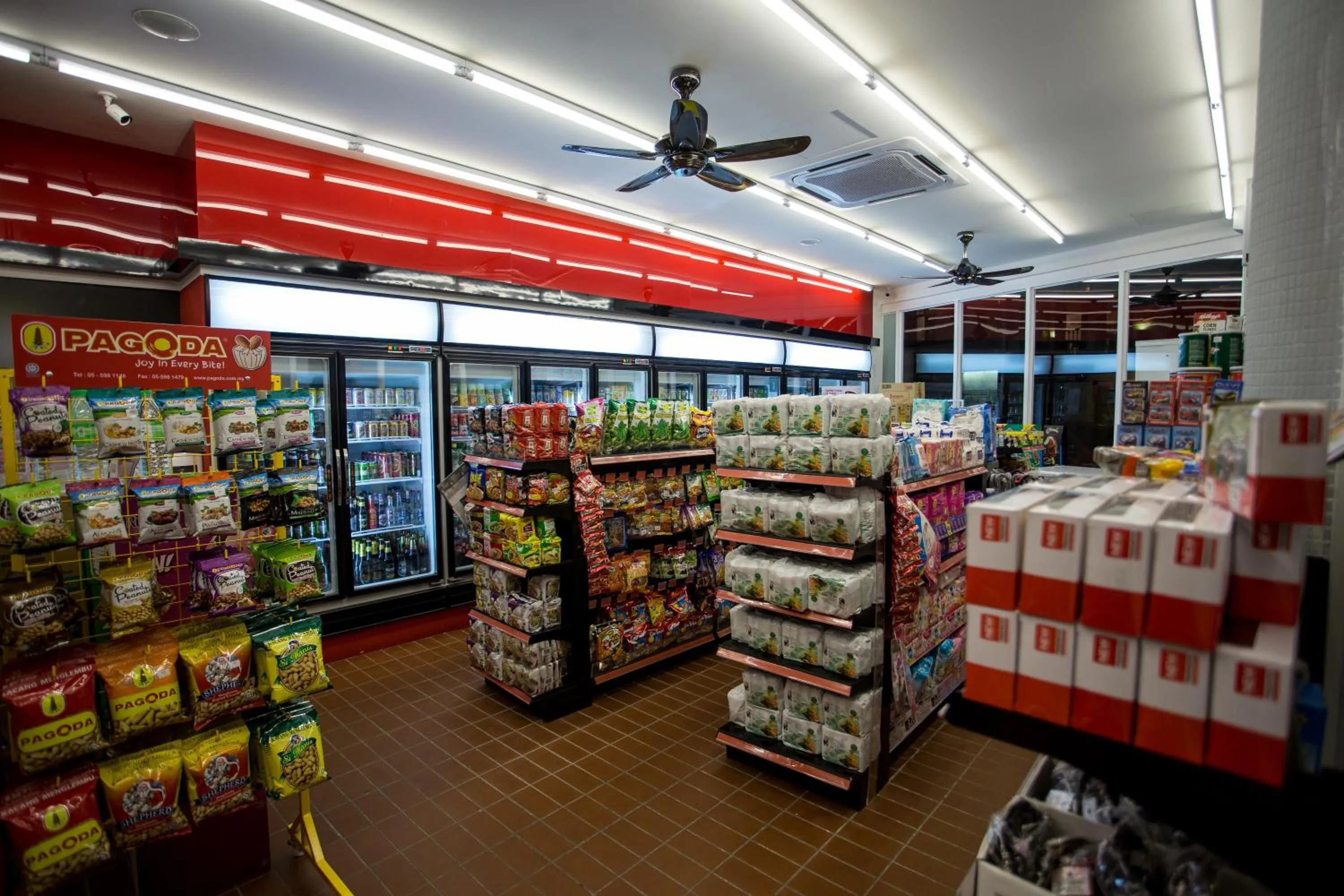 Shopping Area in The Southern Boutique Hotel