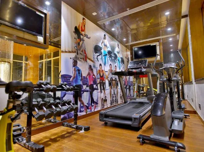 Fitness centre/facilities in Regenta Central the Crystal Kanpur,