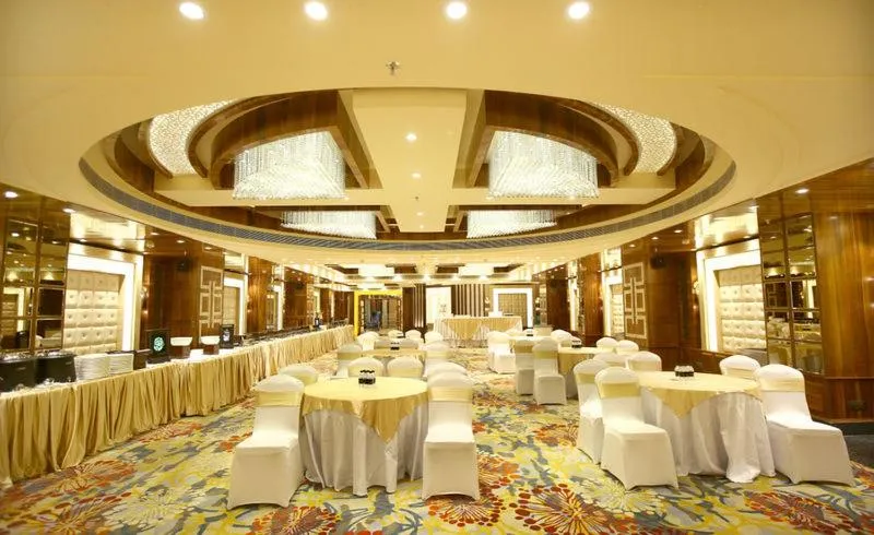 Business facilities in Regenta Central the Crystal Kanpur,