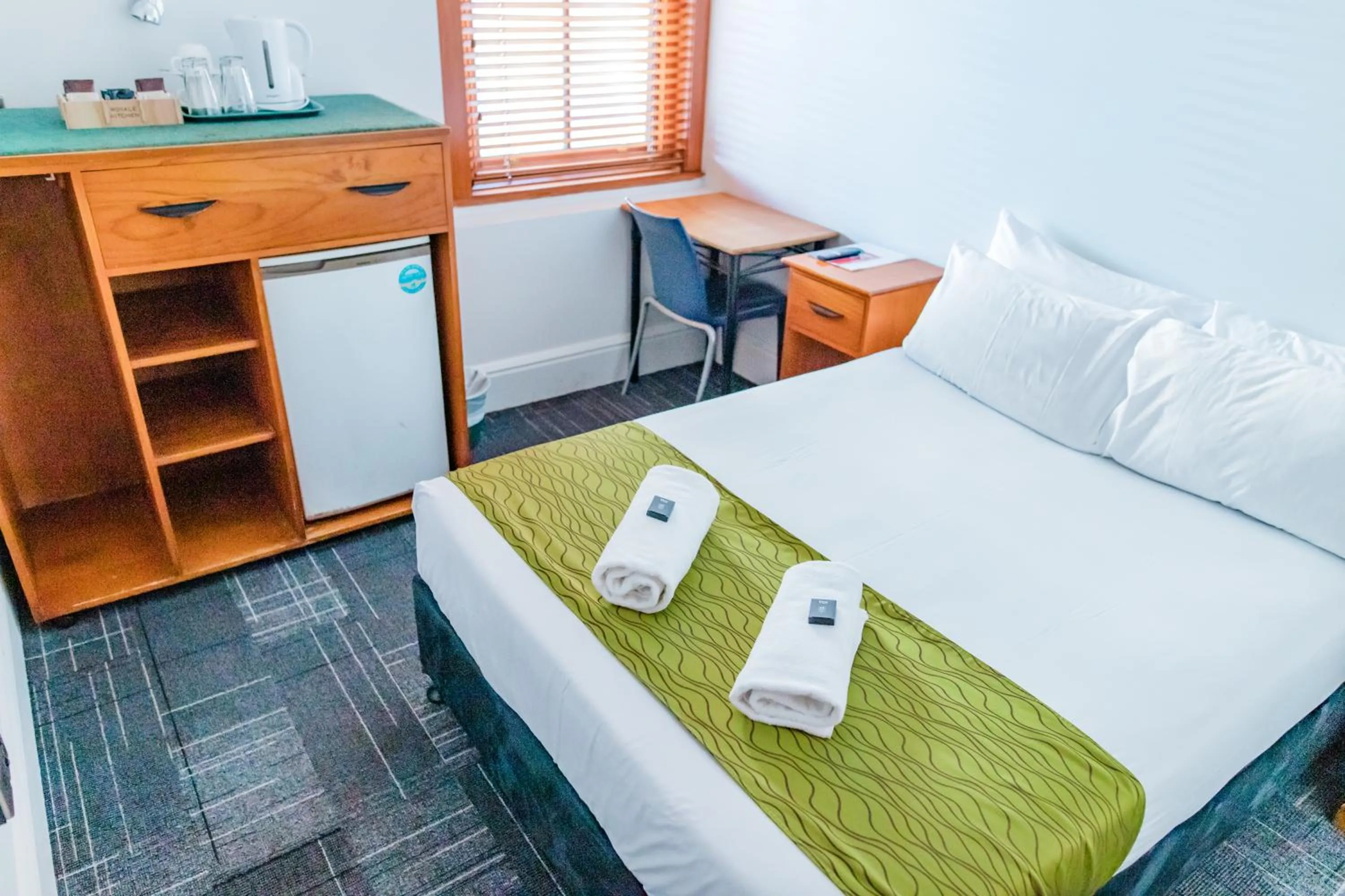 Bed in The Cambridge Hotel & Backpackers