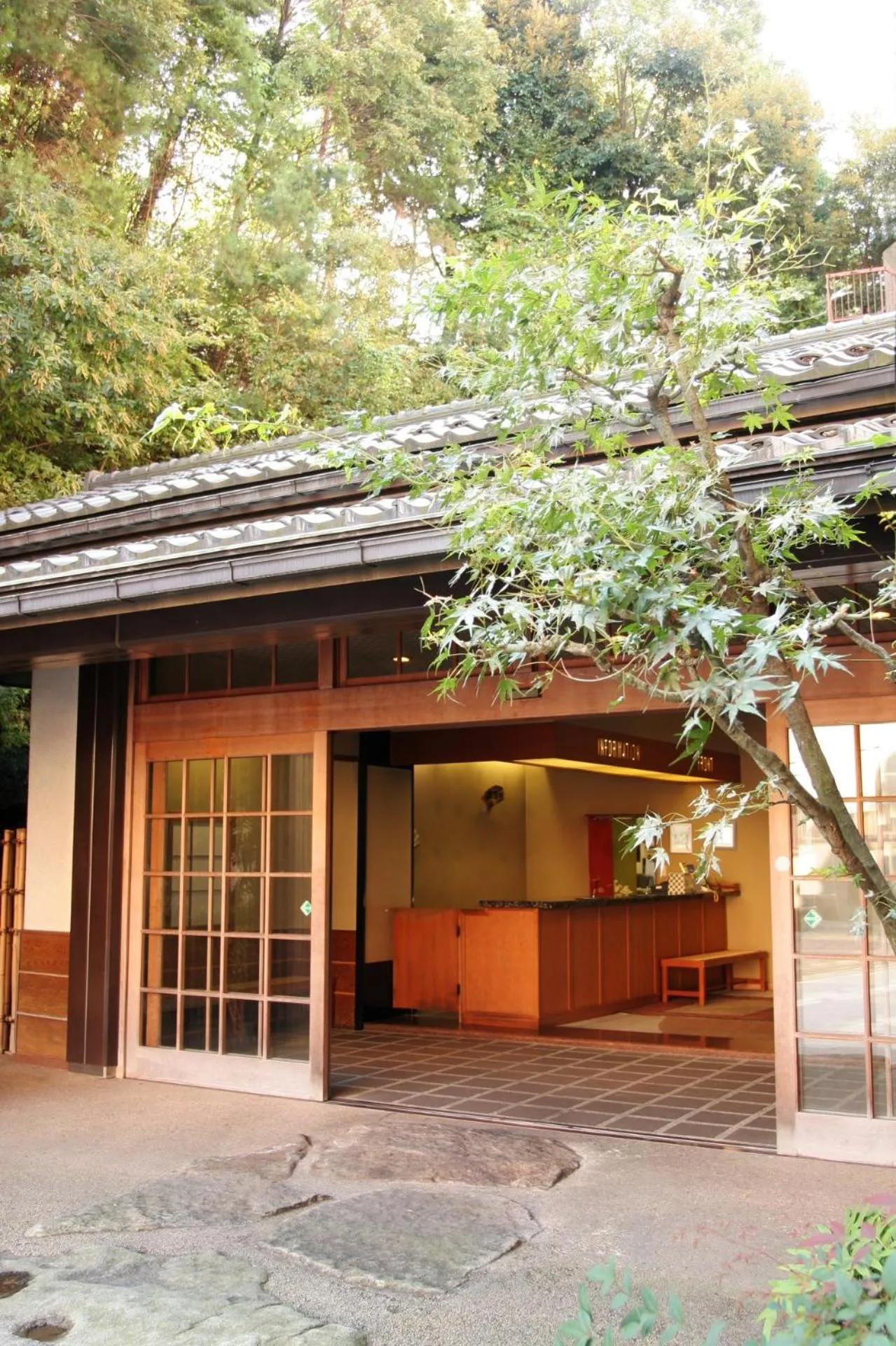 Property building in Yoshidaya Sannoukaku