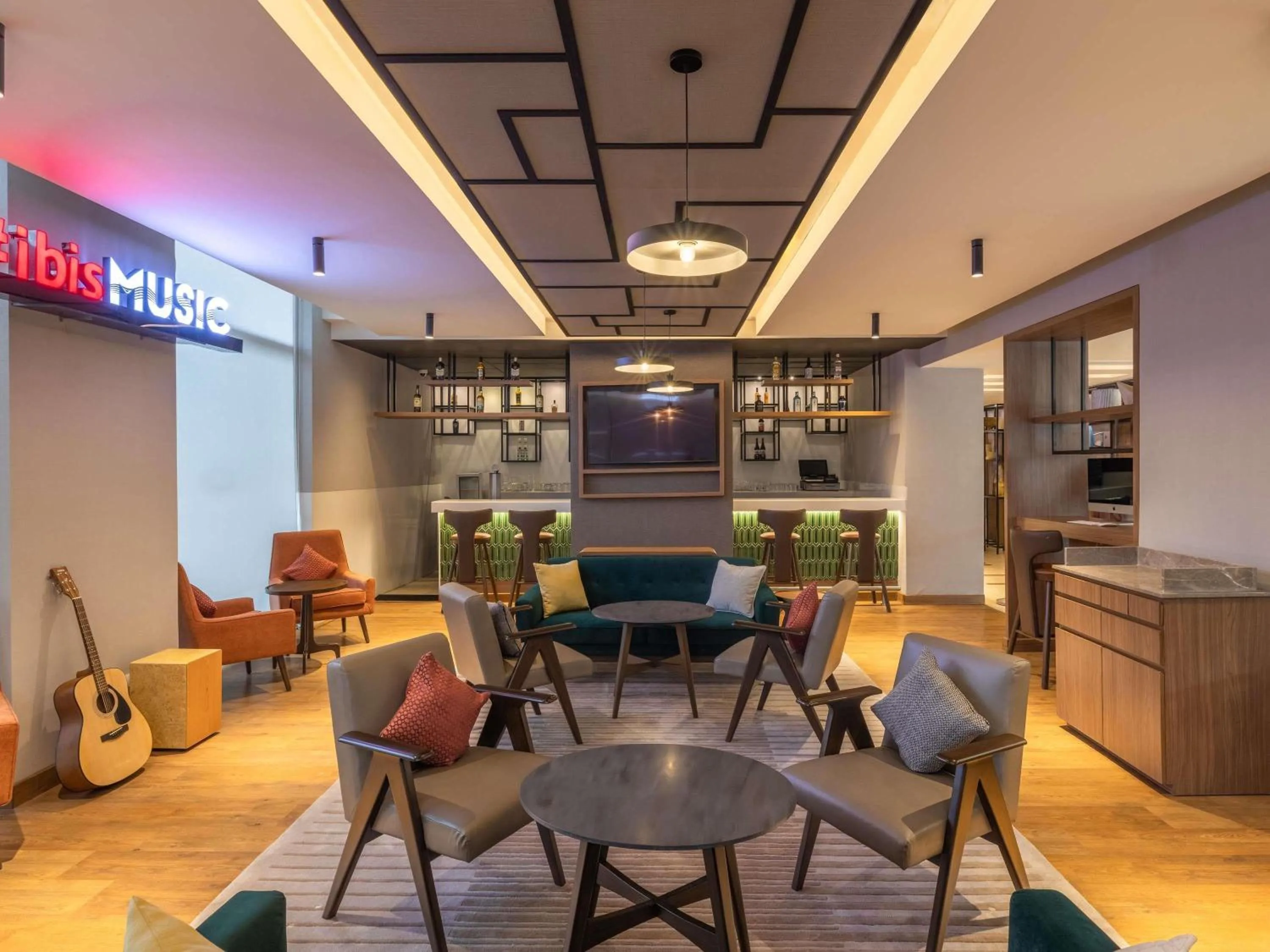 Property building in ibis Mumbai Airport - An Accor Brand