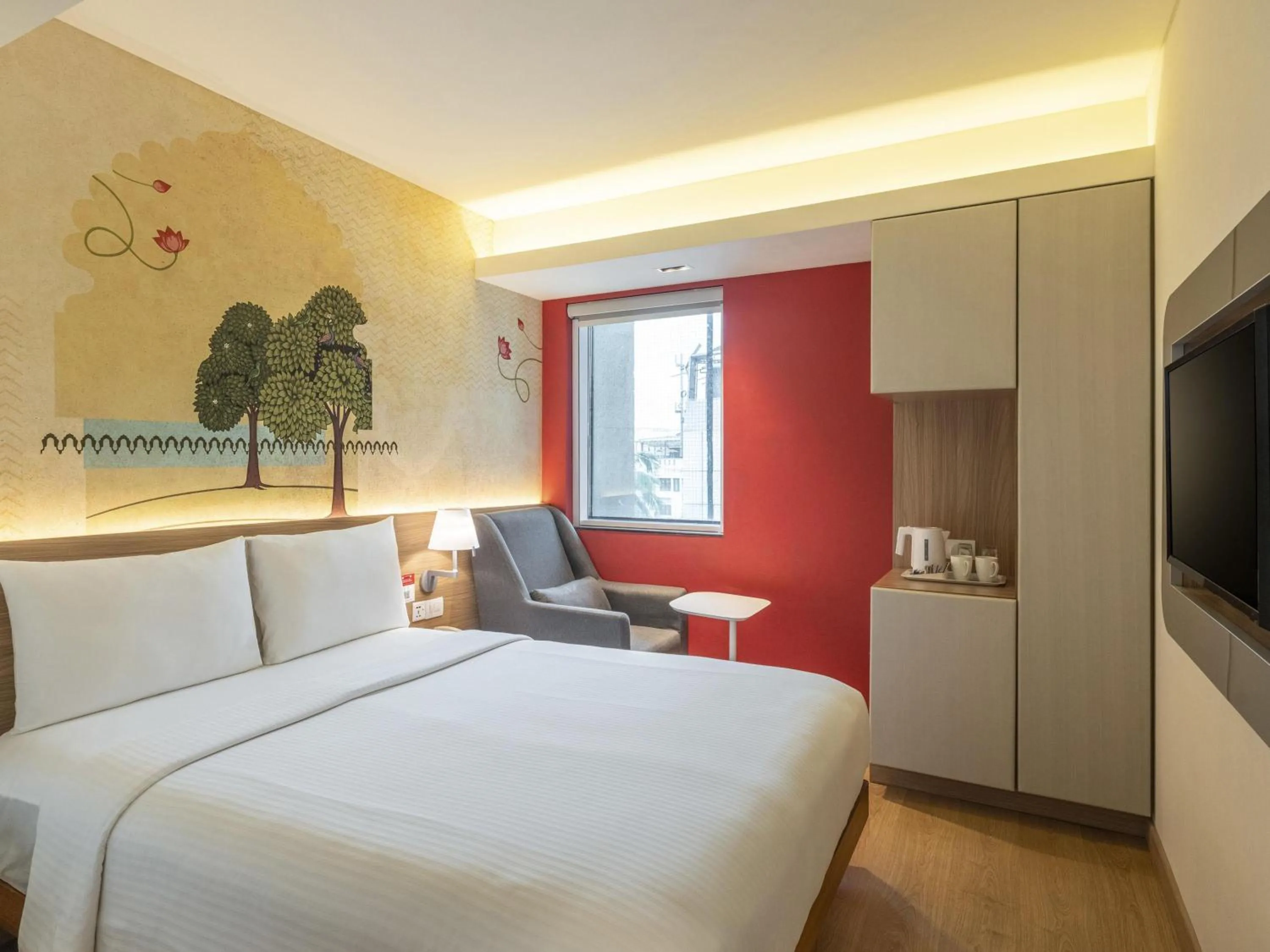 Bedroom, Bed in ibis Mumbai Airport - An Accor Brand