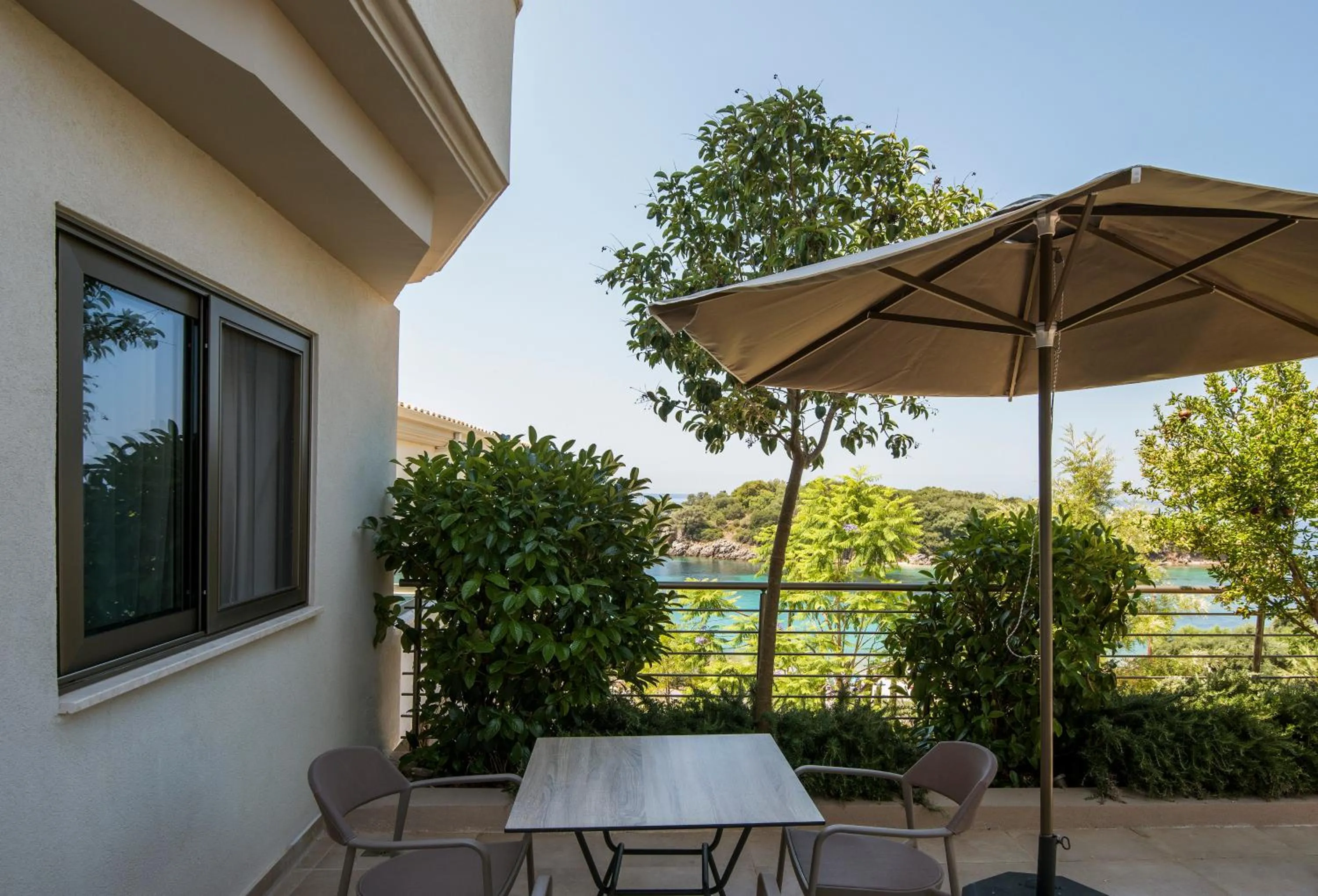 Balcony/Terrace in Prima Vista Beachfront Boutique Hotel
