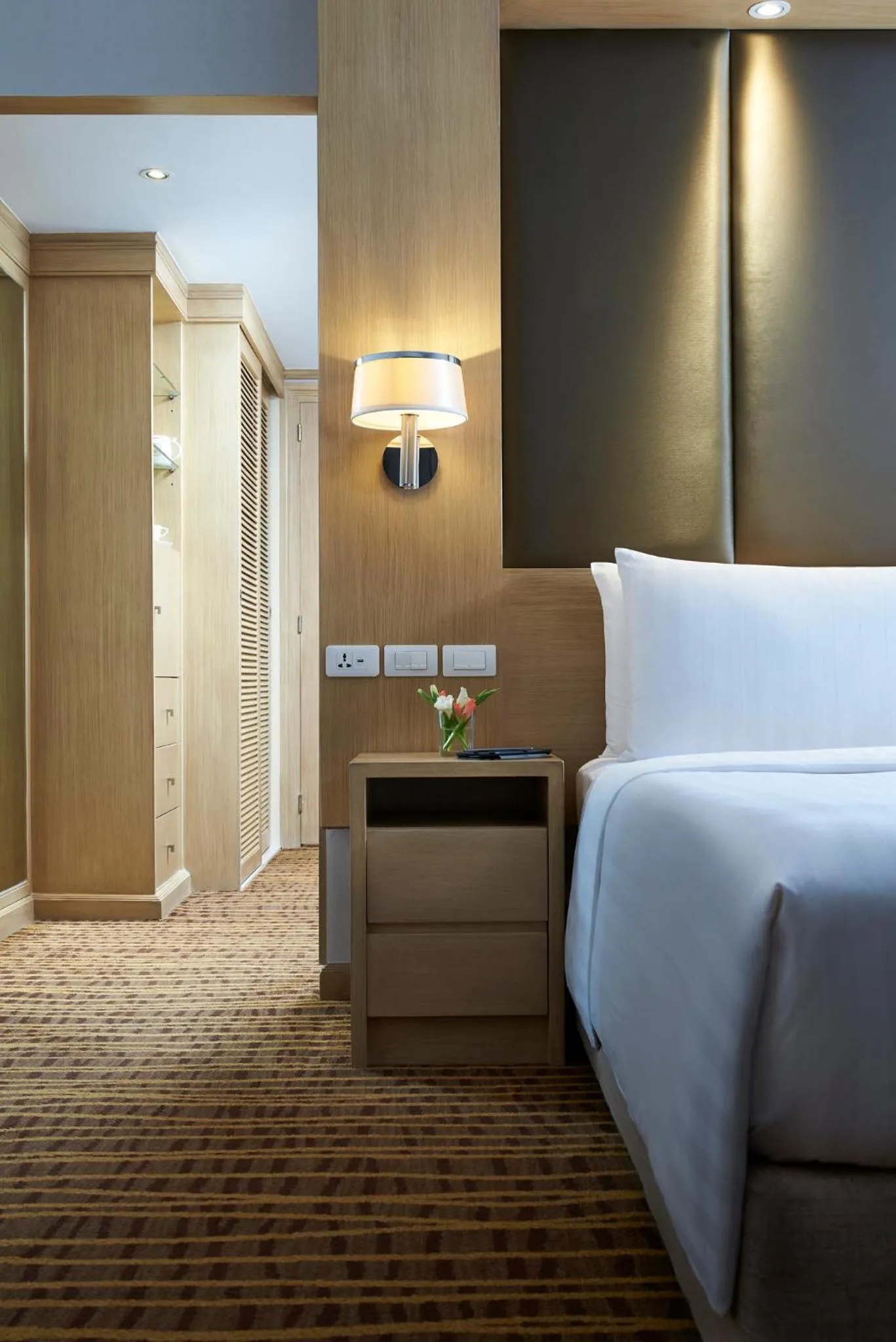 Photo of the whole room, Bed in Amari Bangkok