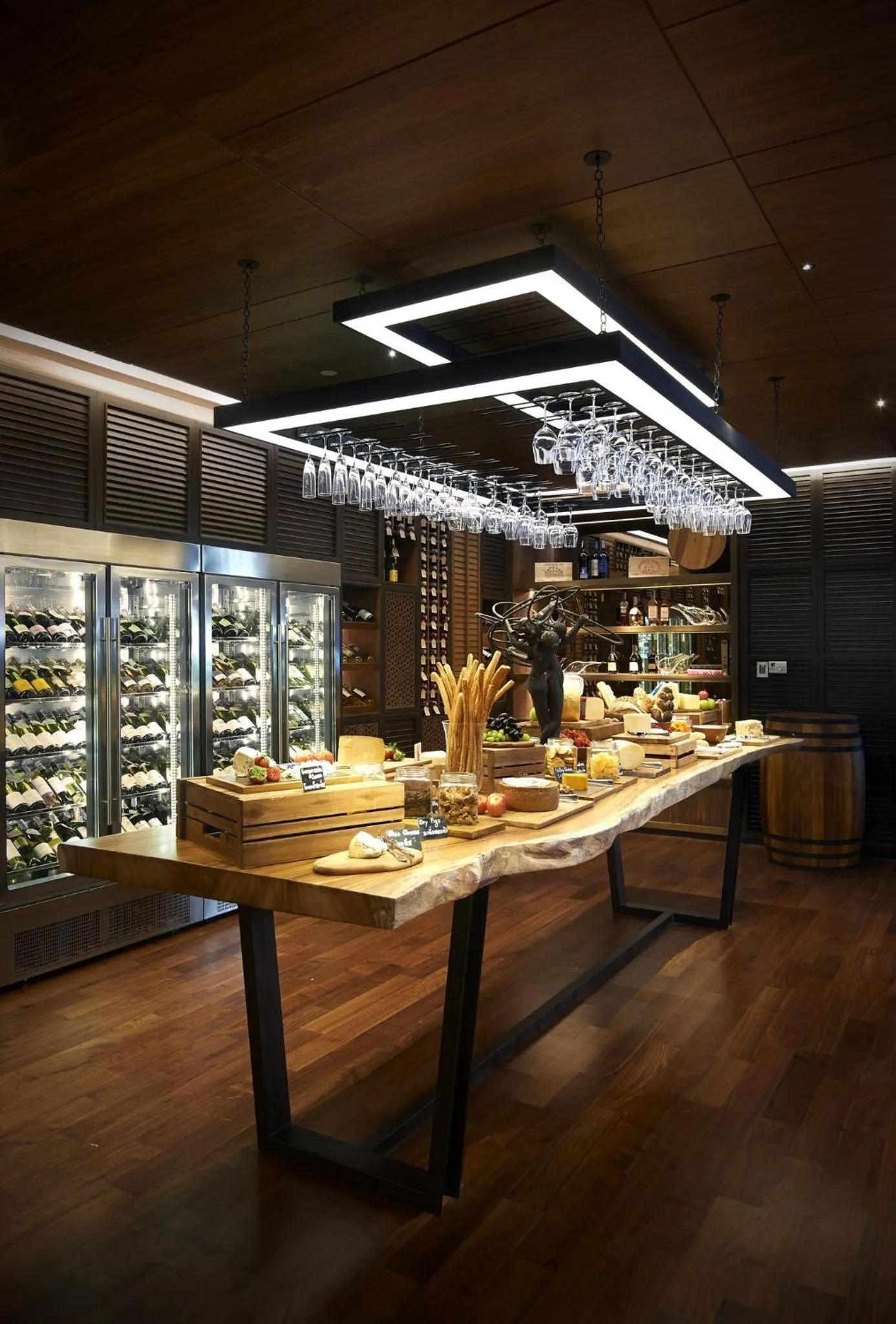 Restaurant/places to eat in Amari Bangkok