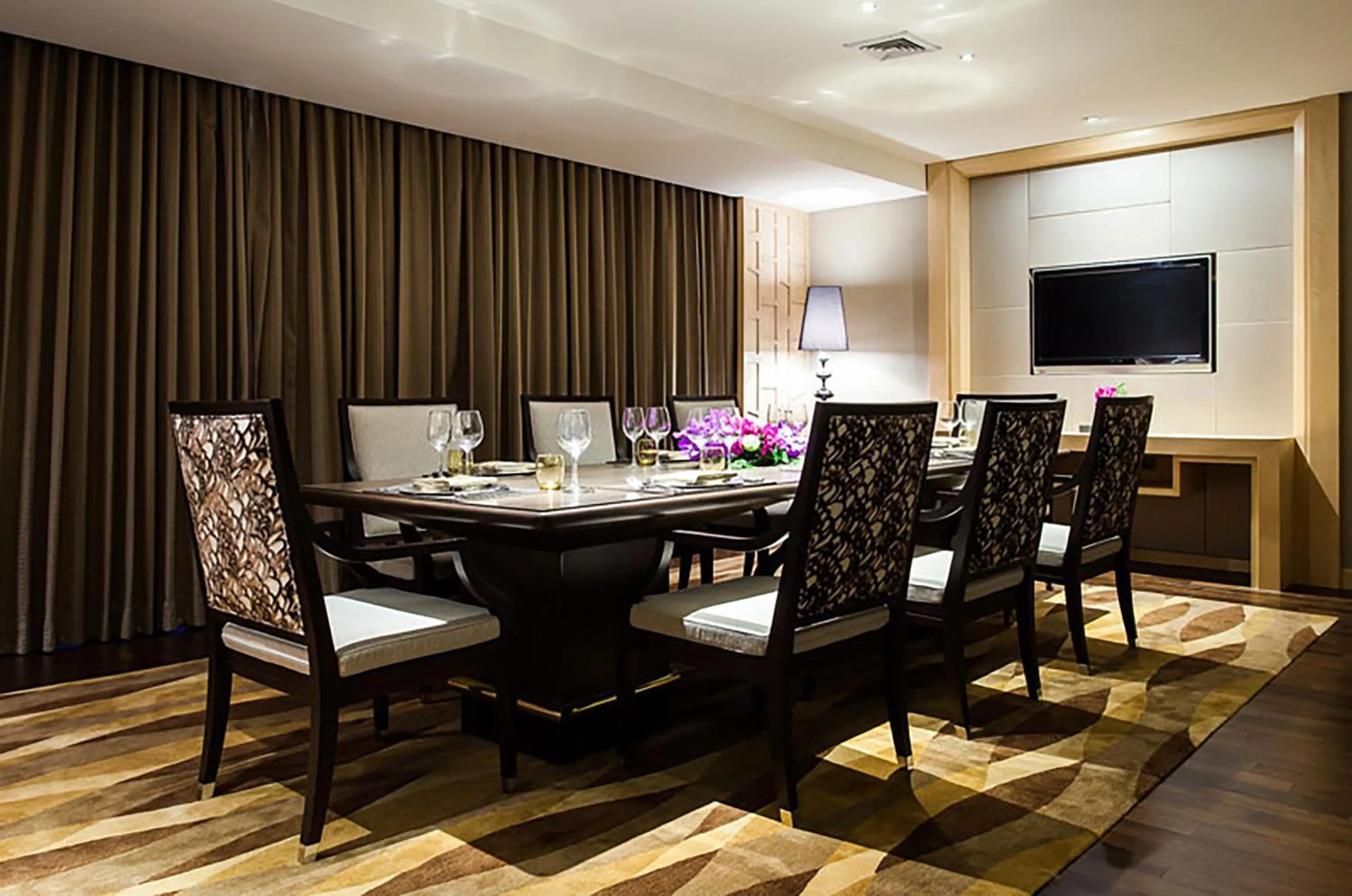 Photo of the whole room in Amari Bangkok