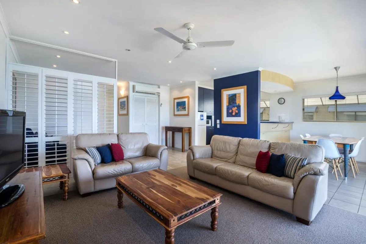 Living room in Sunseeker Holiday Apartments