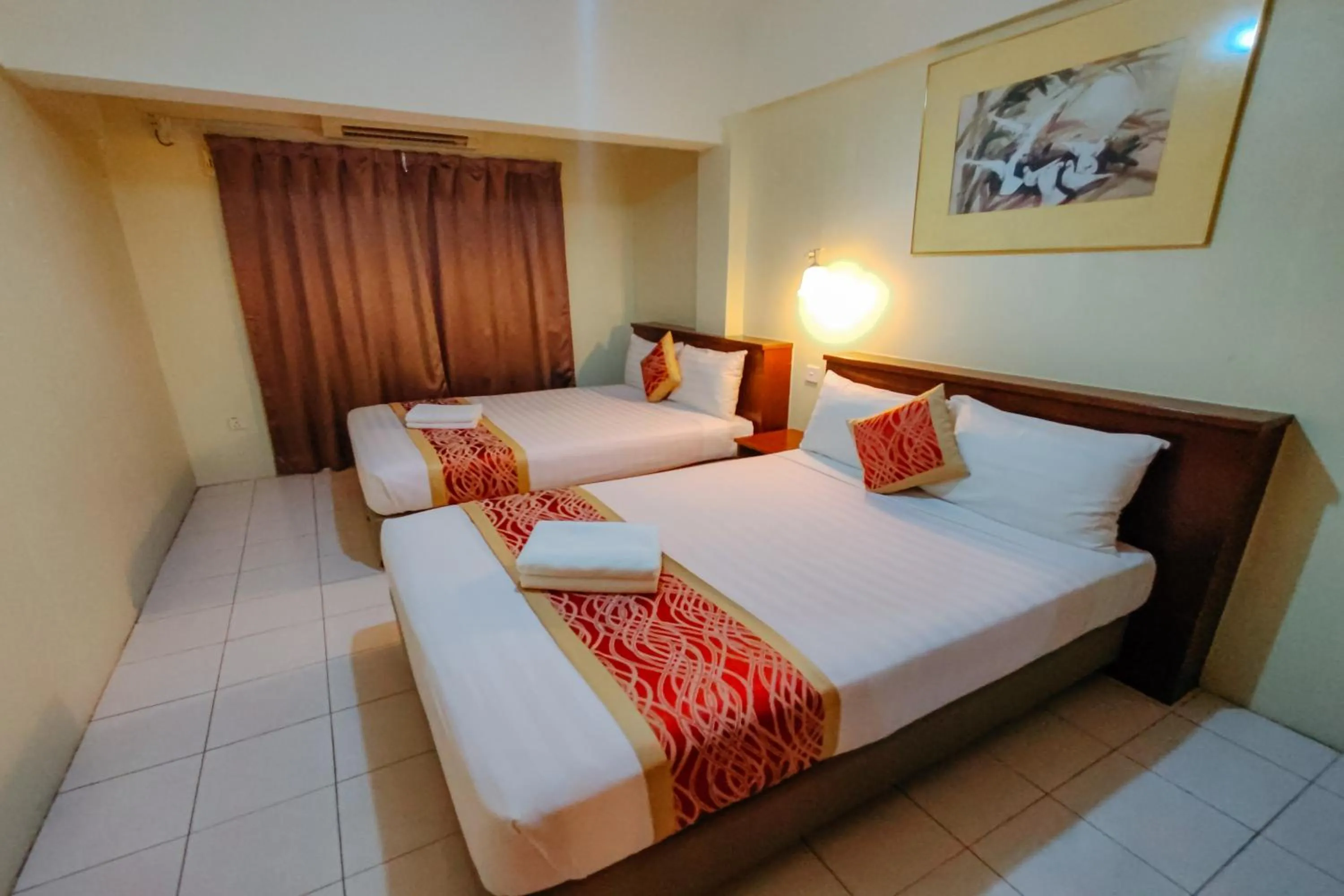 Bedroom, Bed in Virgo Batik Resort Teluk Batik Lumut