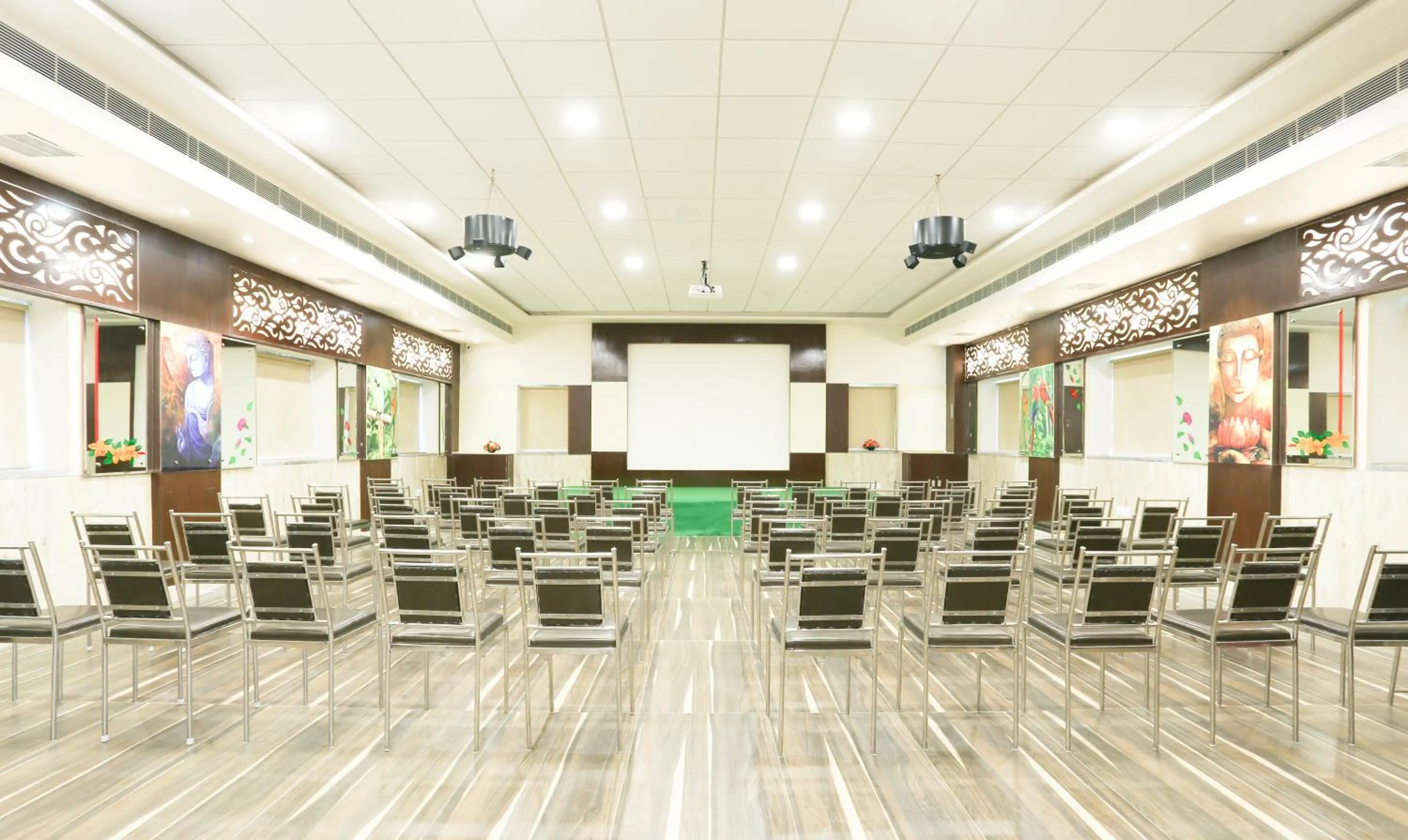 Meeting/conference room in Treebo C Plaza